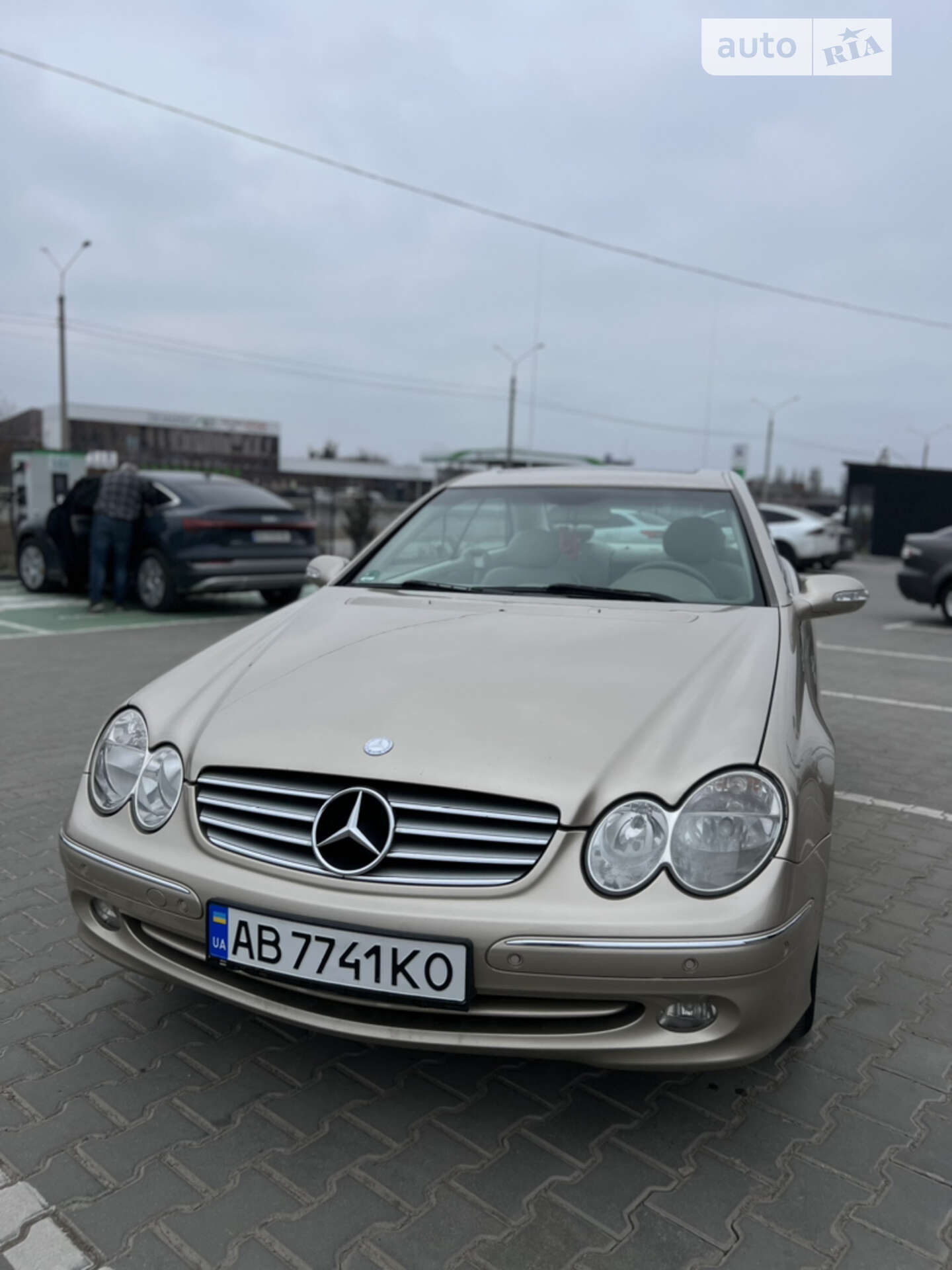 MERCEDES-BENZ CLK 200 2003