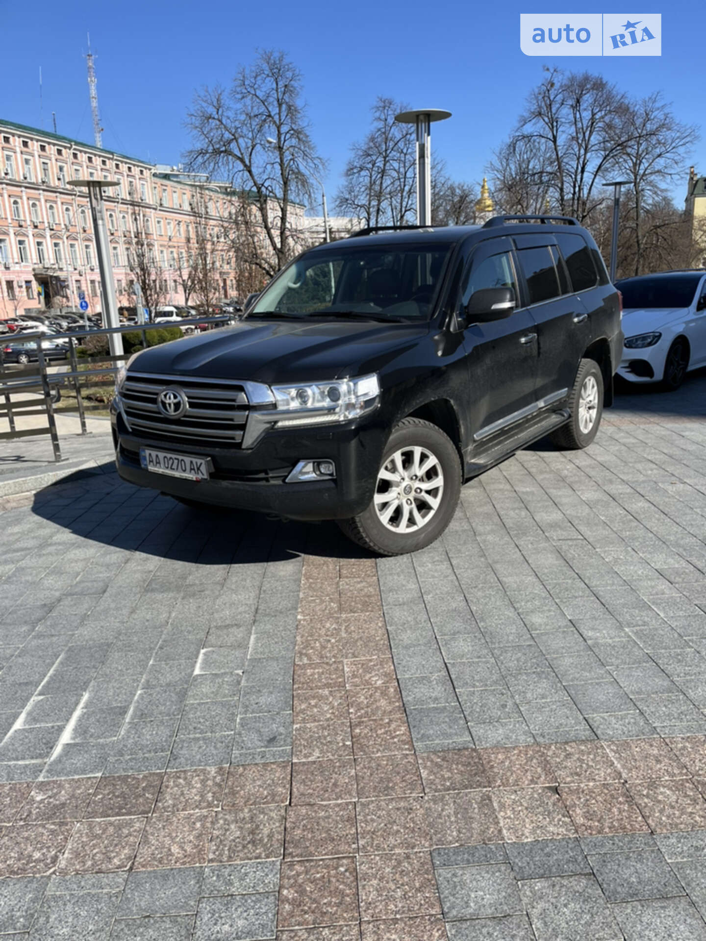 Головне фото звіту автомобіля TOYOTA LAND CRUISER 200 2019