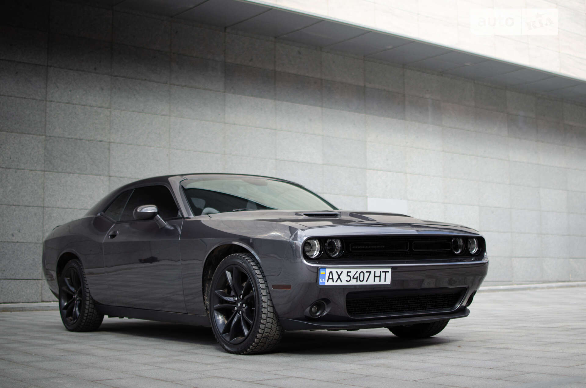 DODGE CHALLENGER 2017