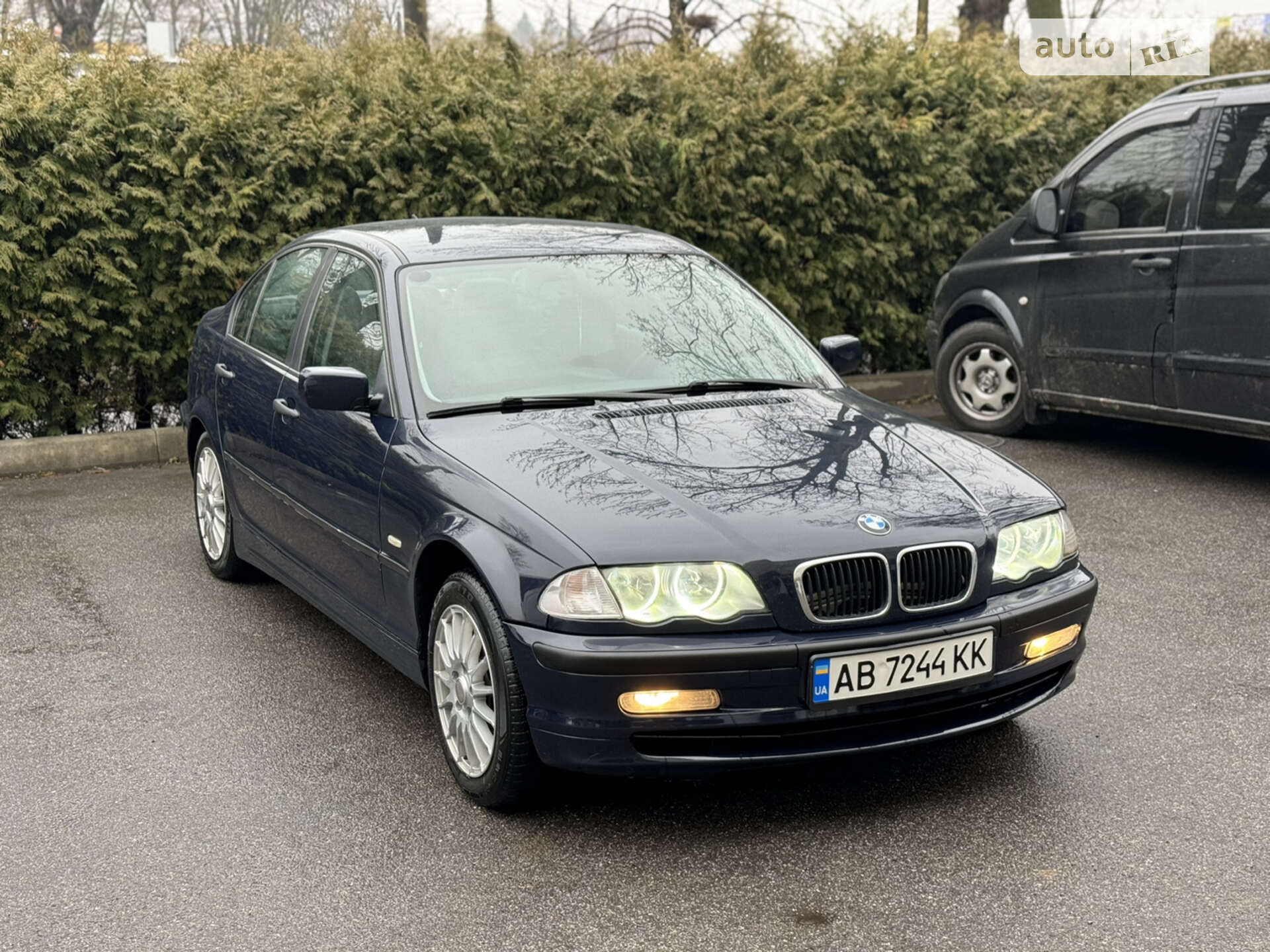 Головне фото звіту автомобіля BMW 320D 2001