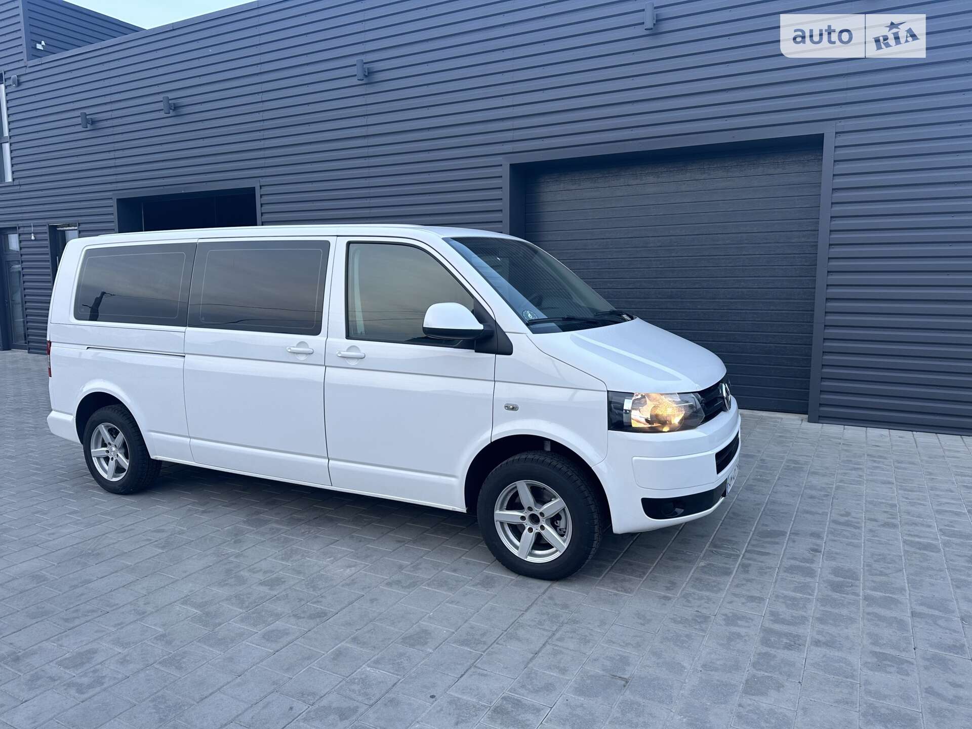 VOLKSWAGEN TRANSPORTER 2014