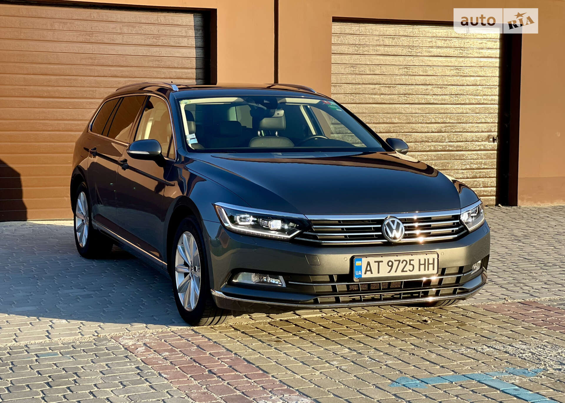VOLKSWAGEN PASSAT 2015