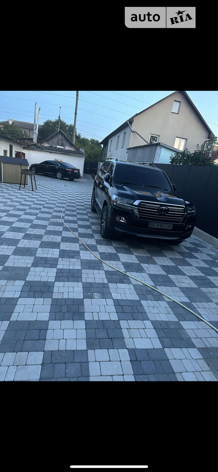 TOYOTA LAND CRUISER 200