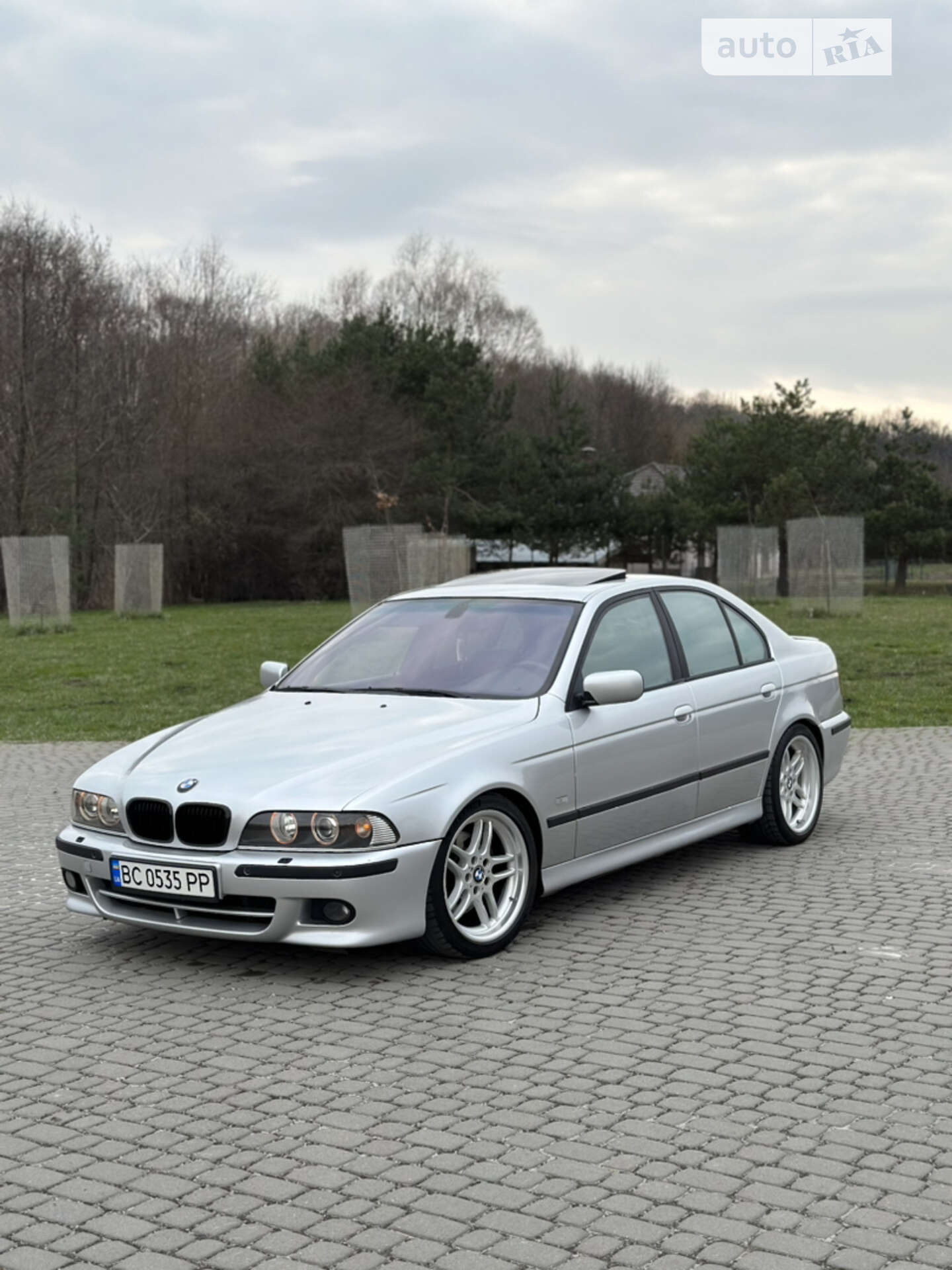 Головне фото звіту автомобіля BMW 530D 2001