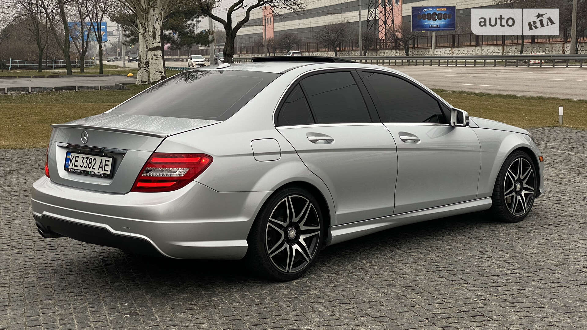 MERCEDES-BENZ C 250 2013