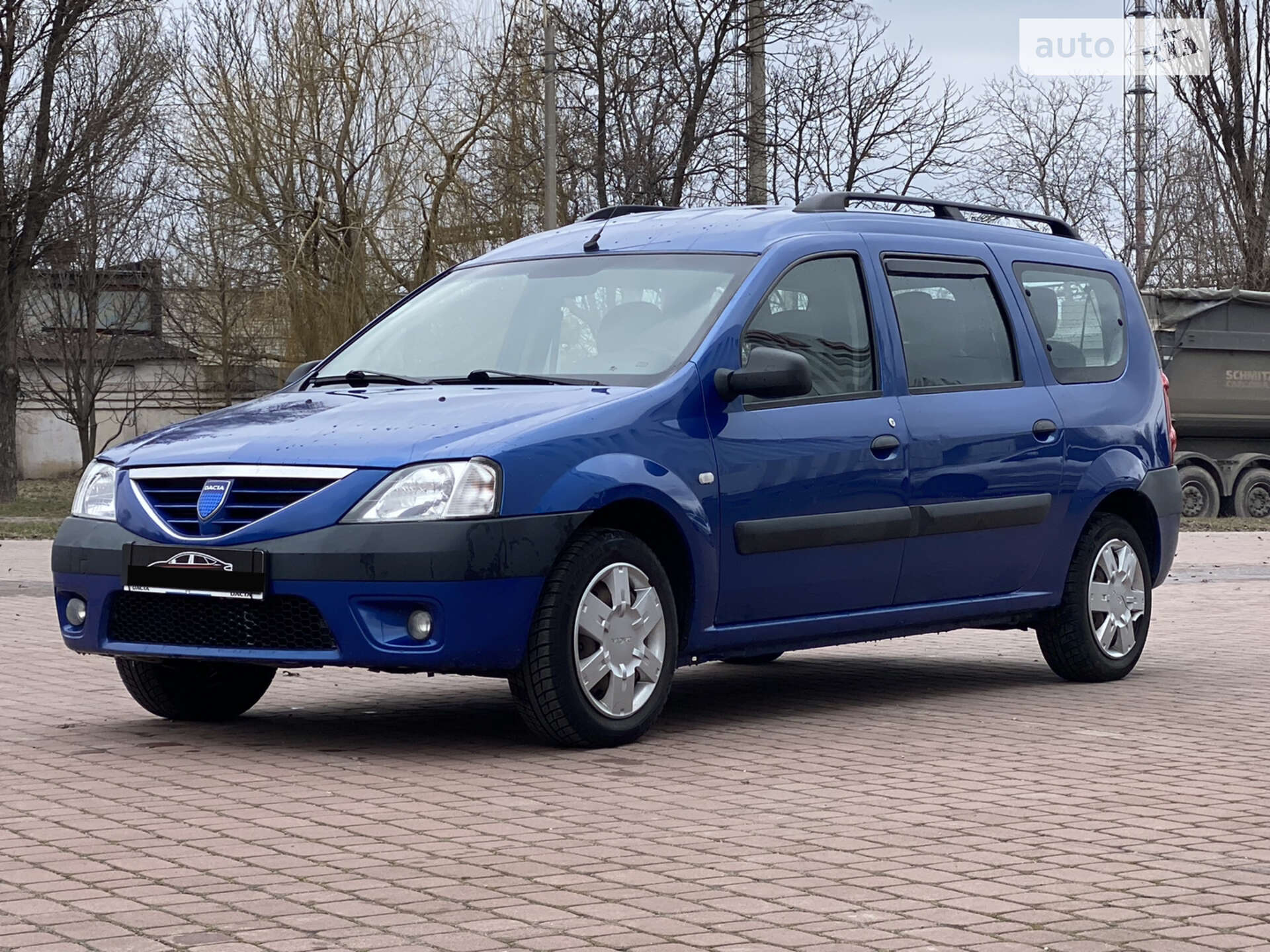 Головне фото звіту автомобіля DACIA LOGAN 2007