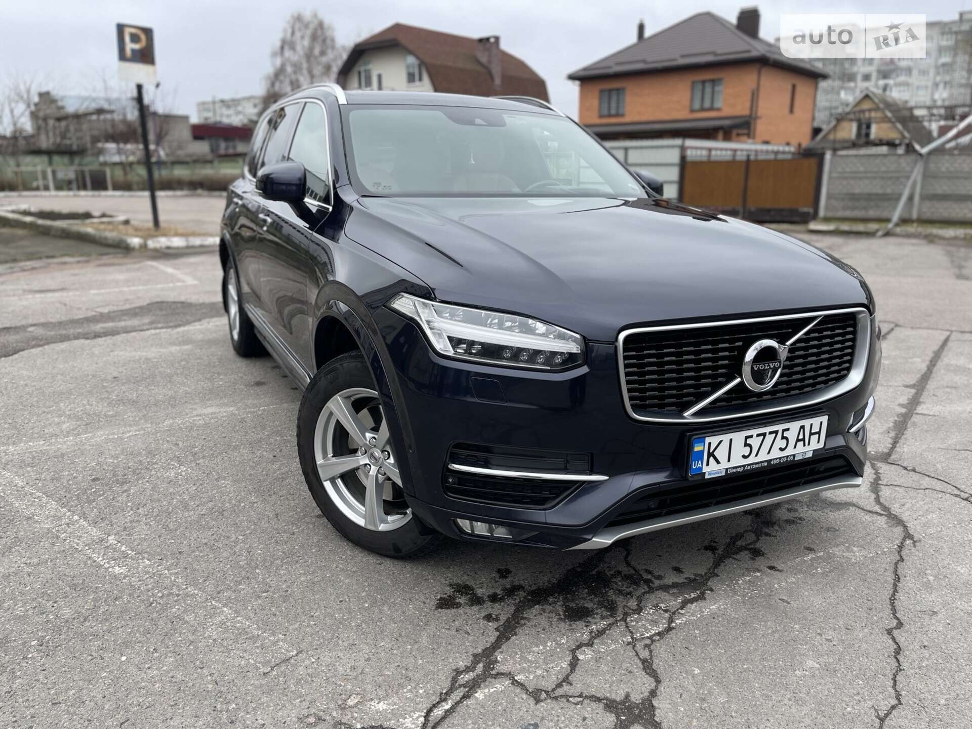 VOLVO XC90 2017