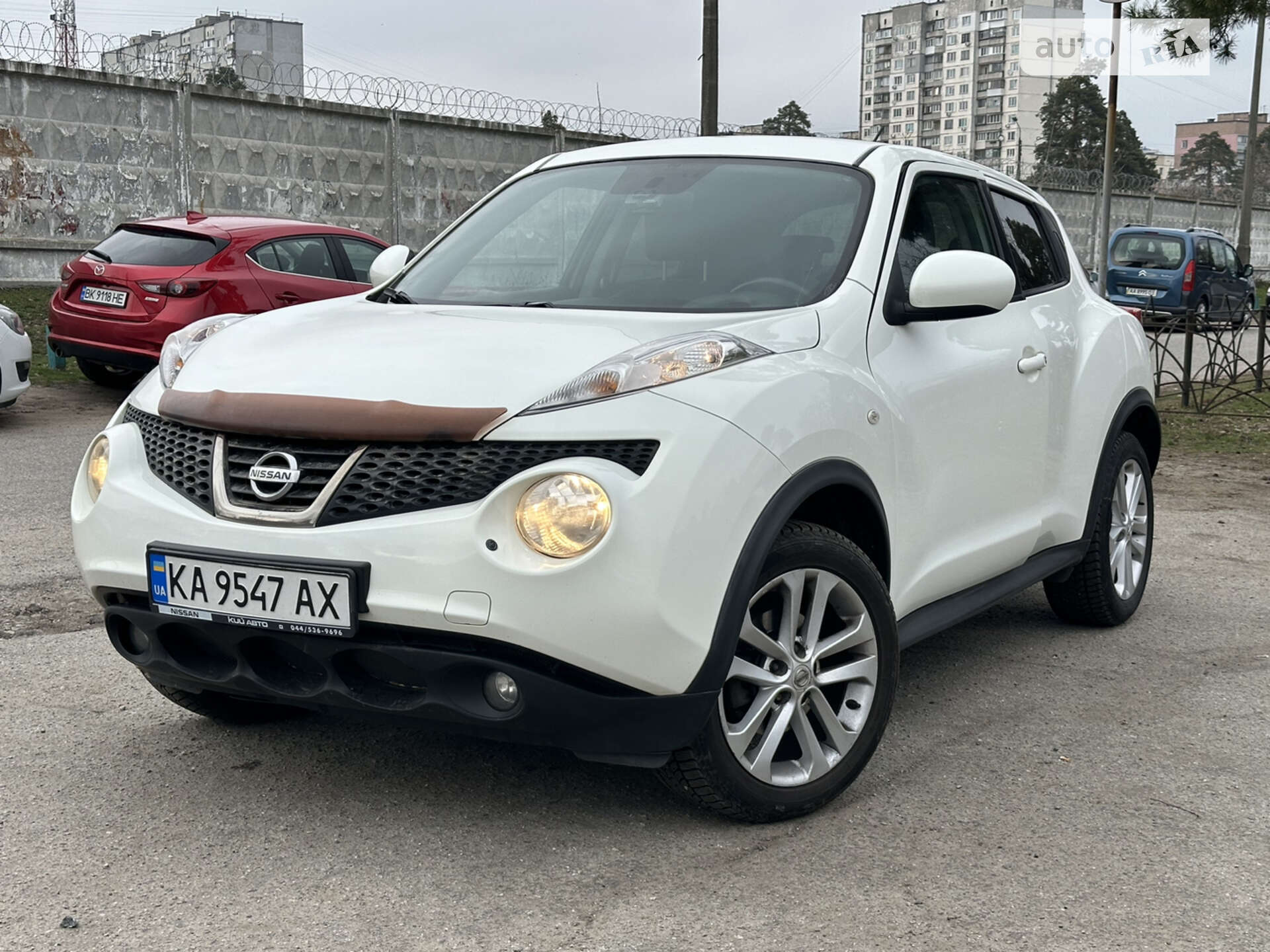 Головне фото звіту автомобіля NISSAN JUKE 2011
