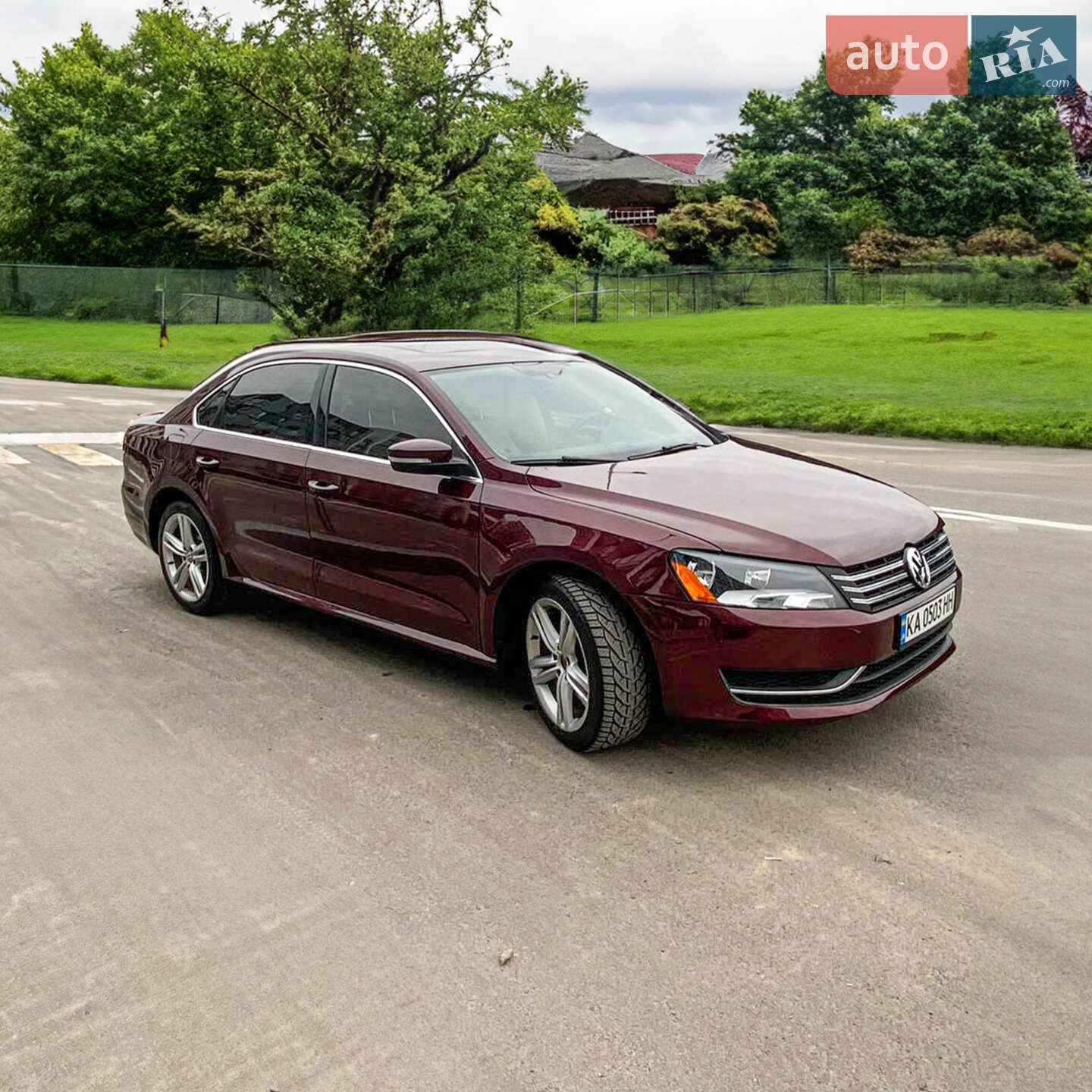 VOLKSWAGEN PASSAT 2013