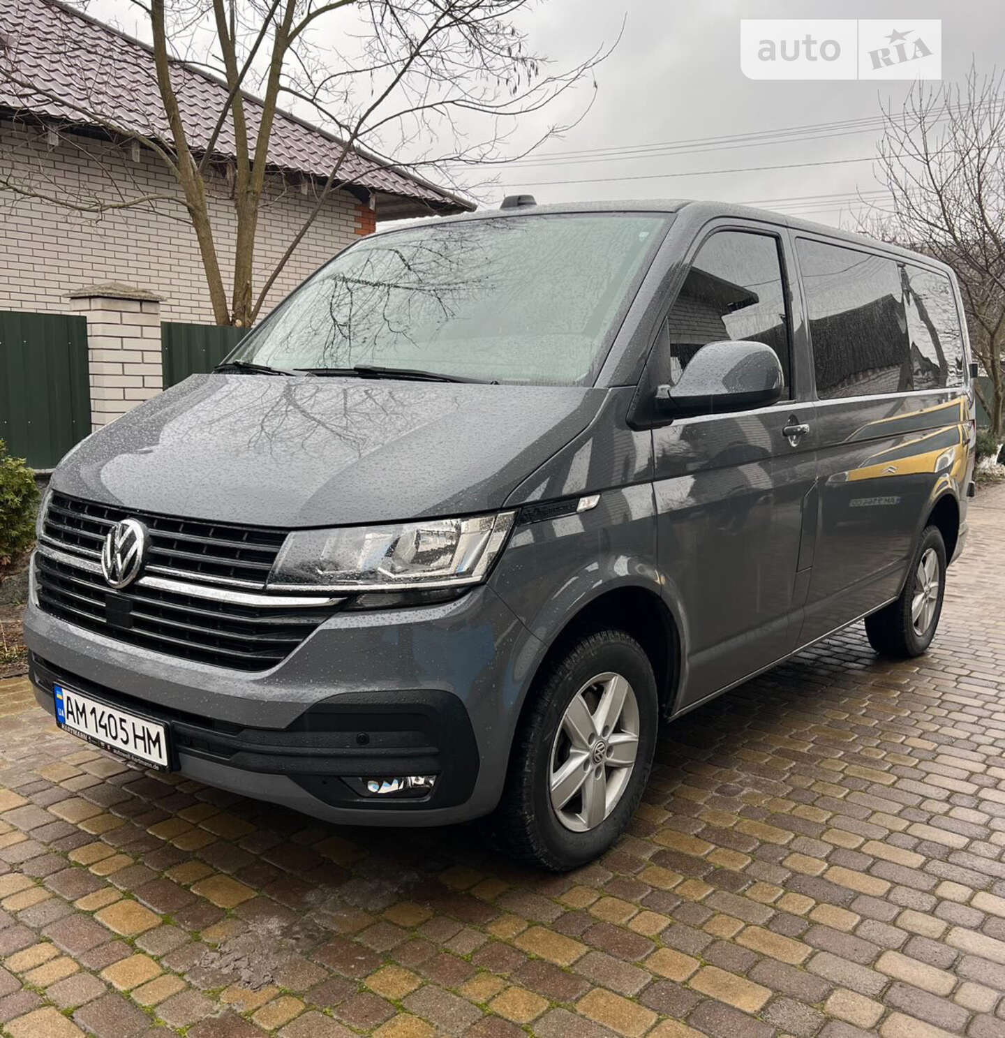 VOLKSWAGEN TRANSPORTER 2019