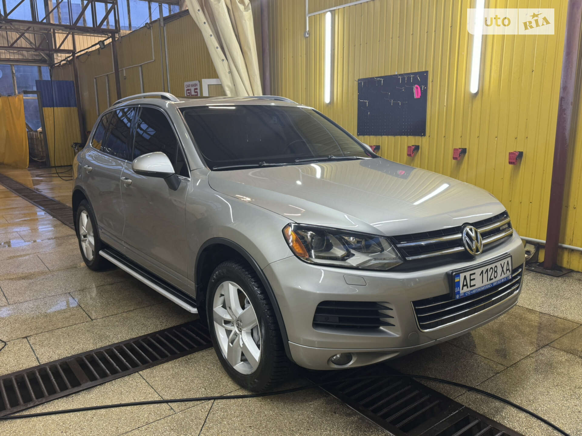VOLKSWAGEN TOUAREG 2011