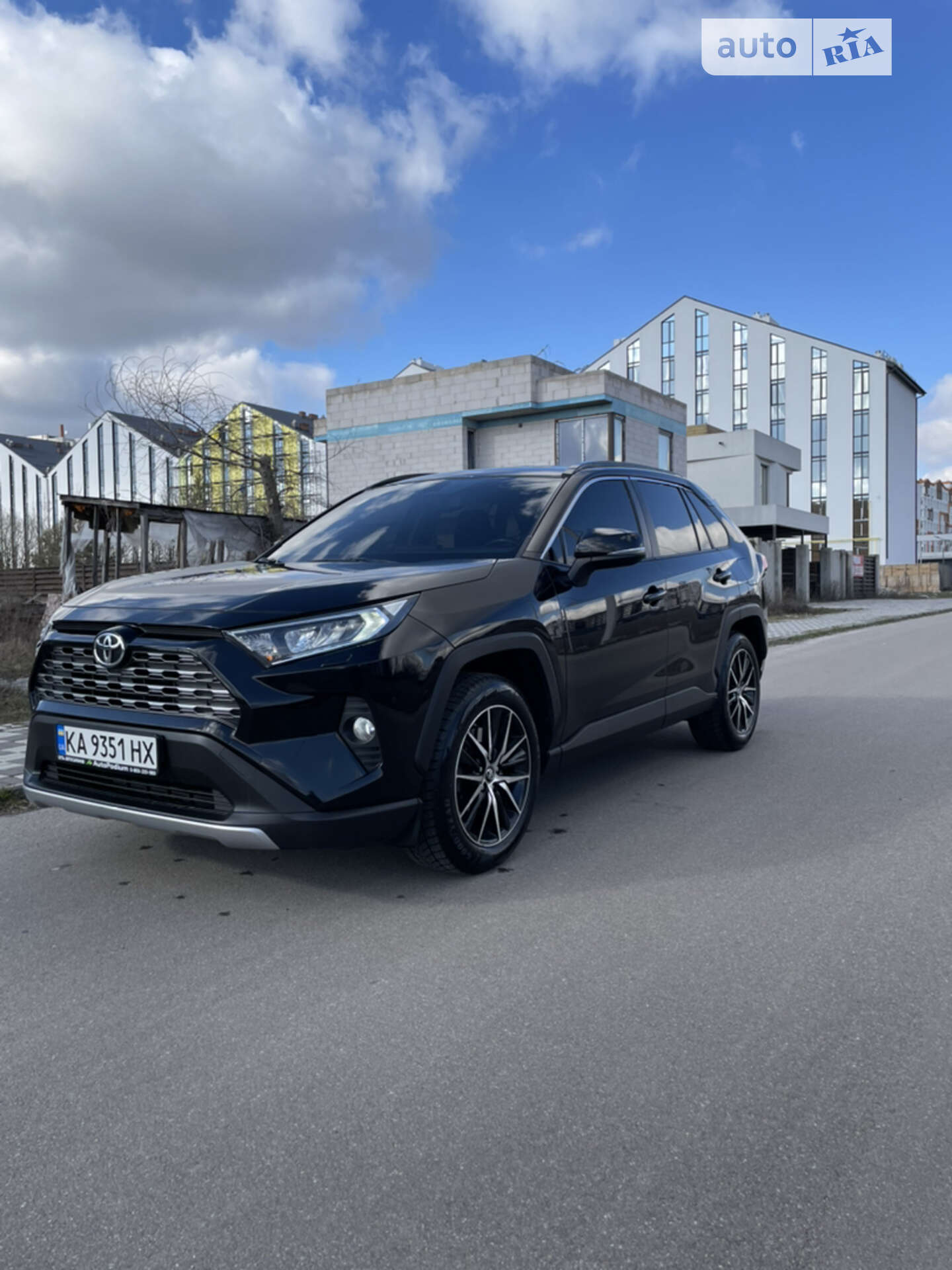 Головне фото звіту автомобіля TOYOTA RAV4 2019