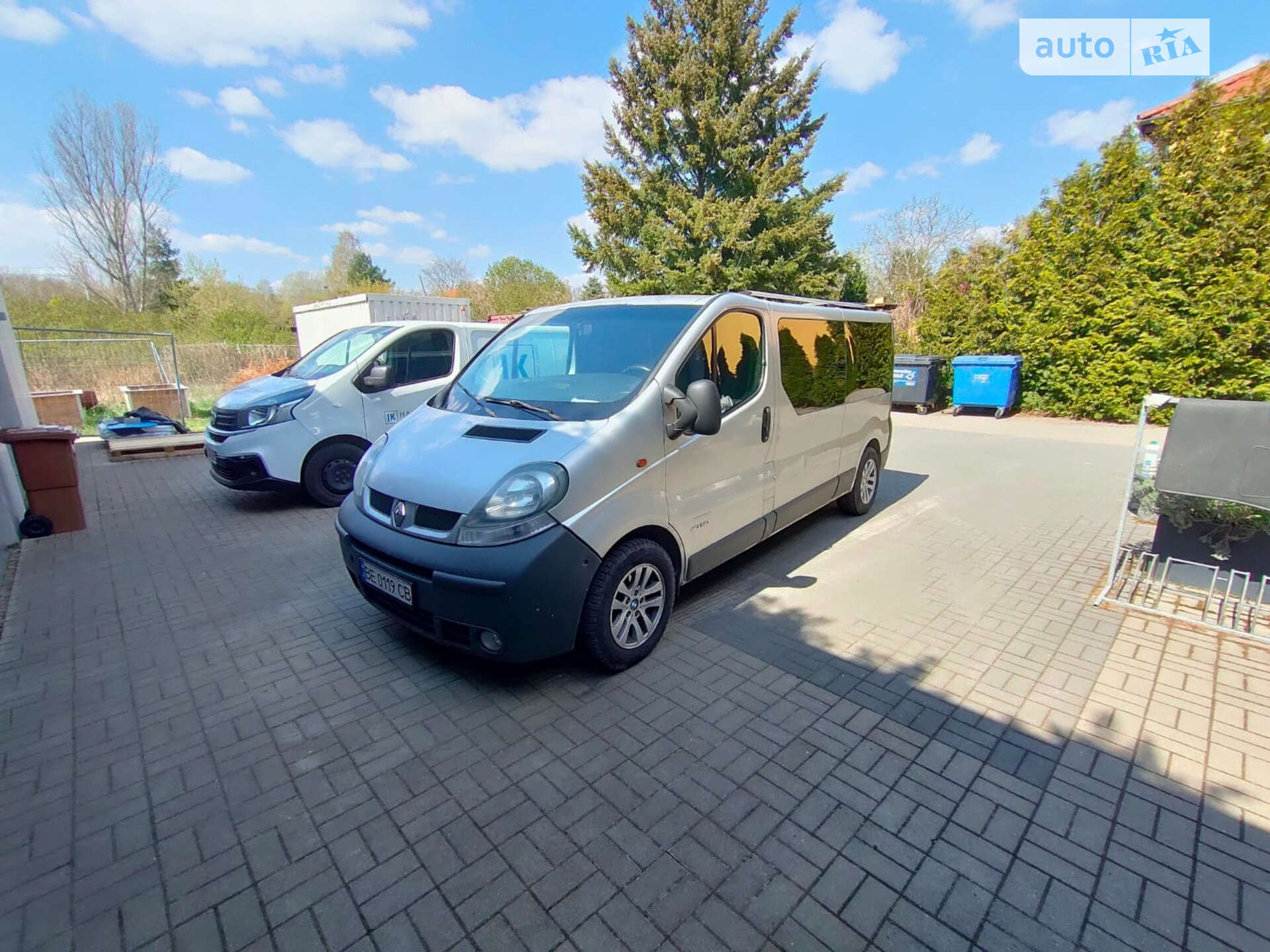 RENAULT TRAFIC 2006