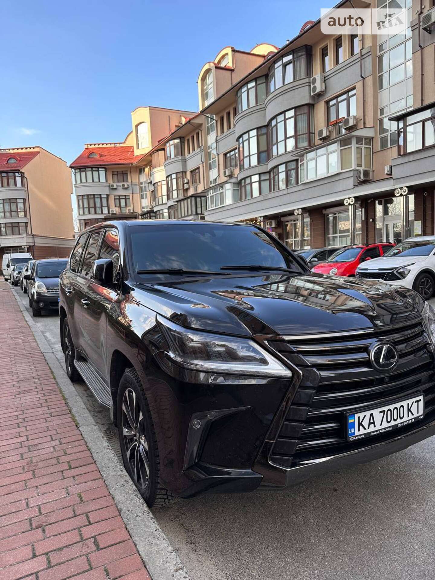 LEXUS LX 450D