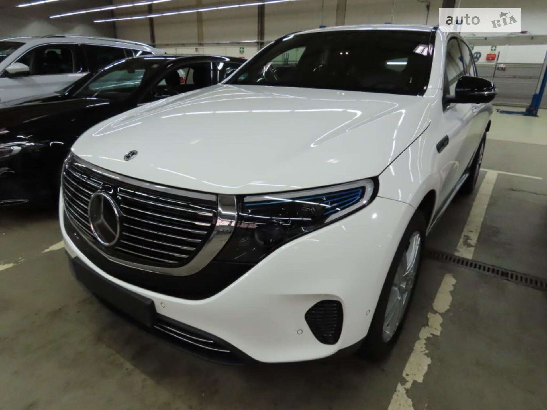 Mercedes-Benz EQC 2021