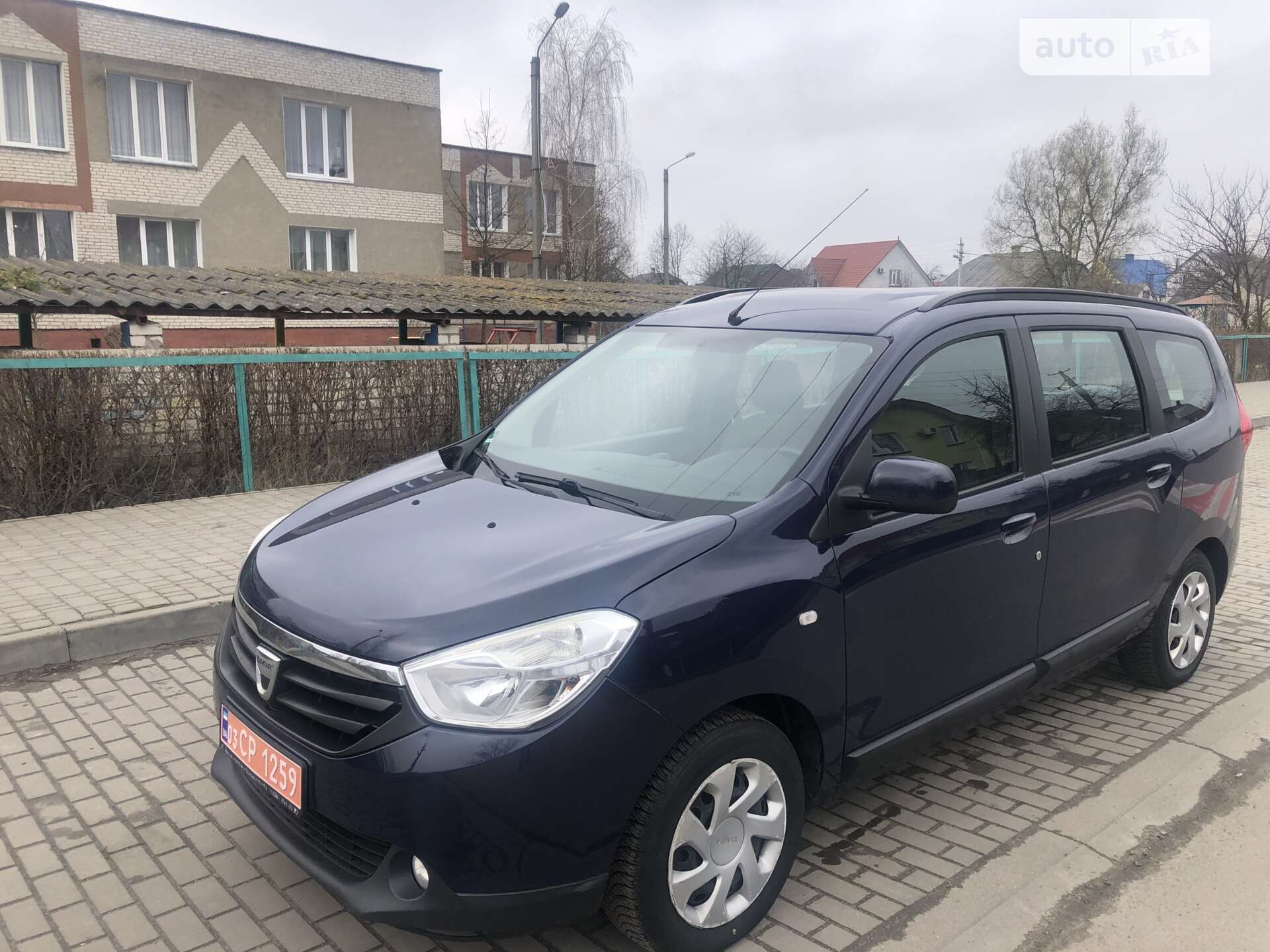 DACIA LODGY 2013
