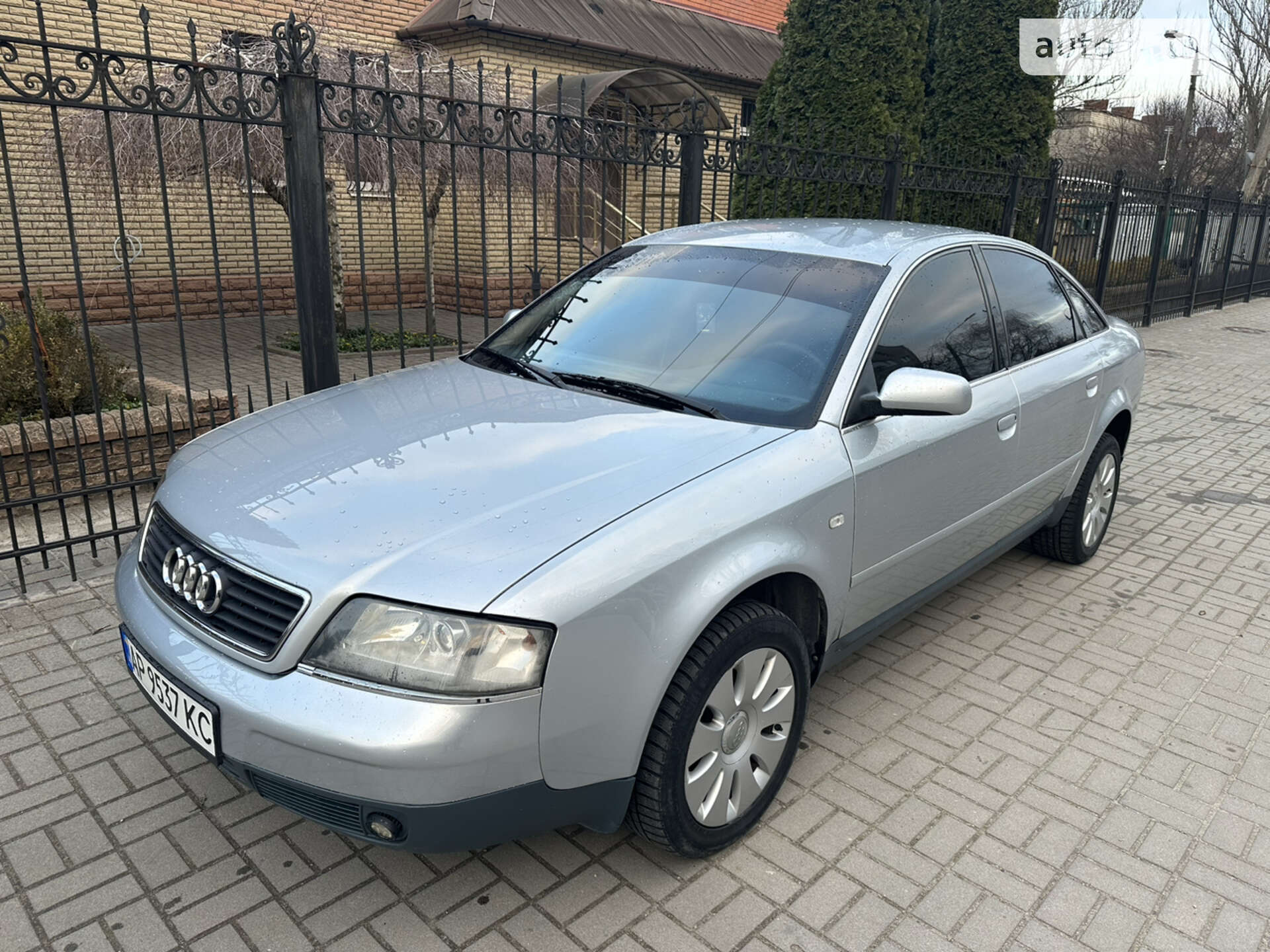 AUDI A6 1998