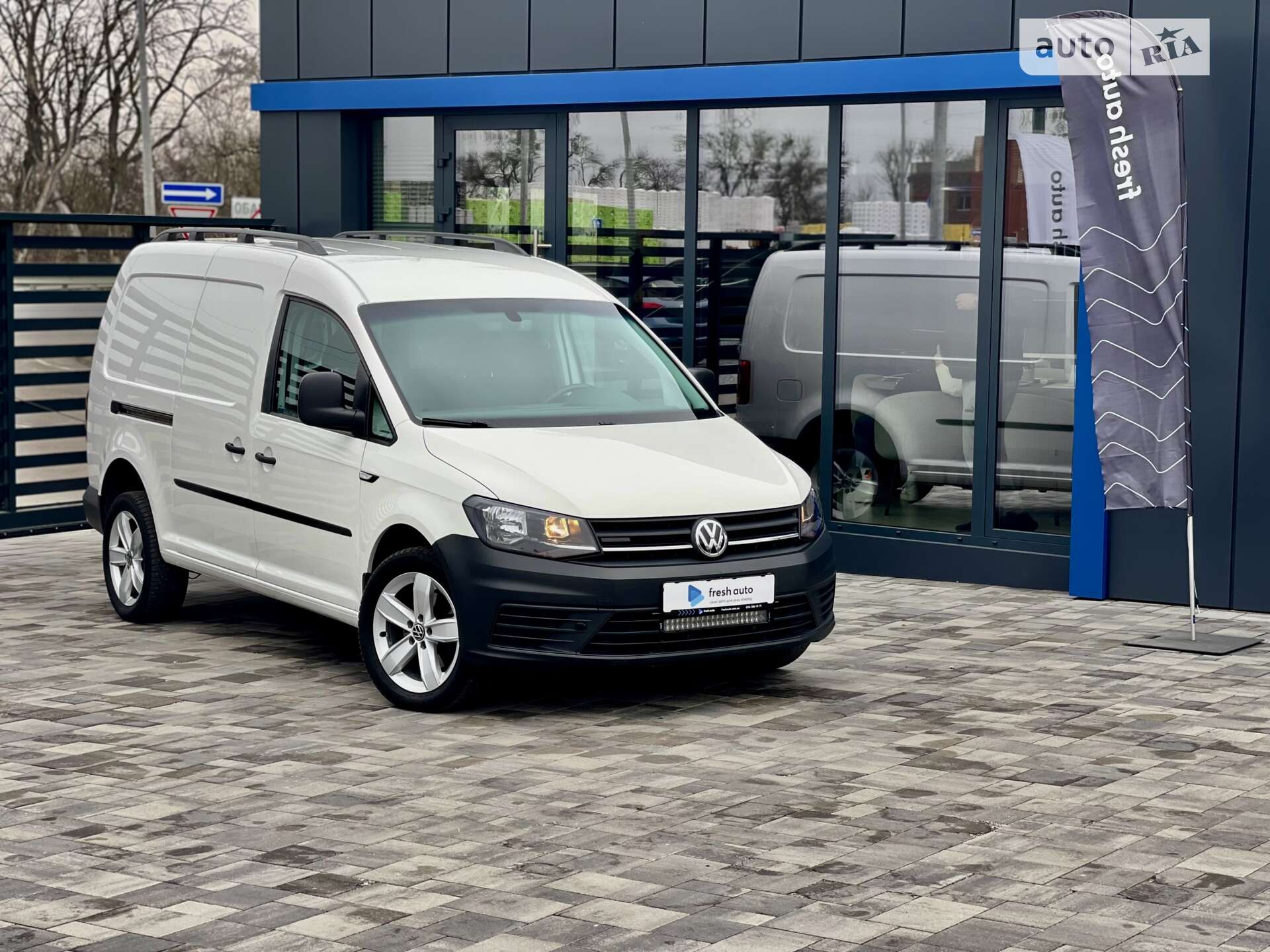 VOLKSWAGEN CADDY 2017