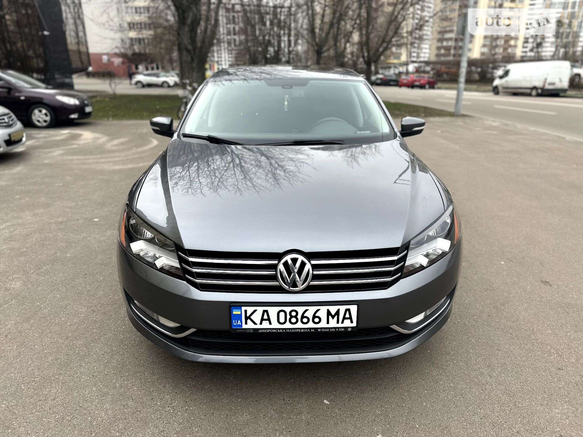 VOLKSWAGEN PASSAT 2013