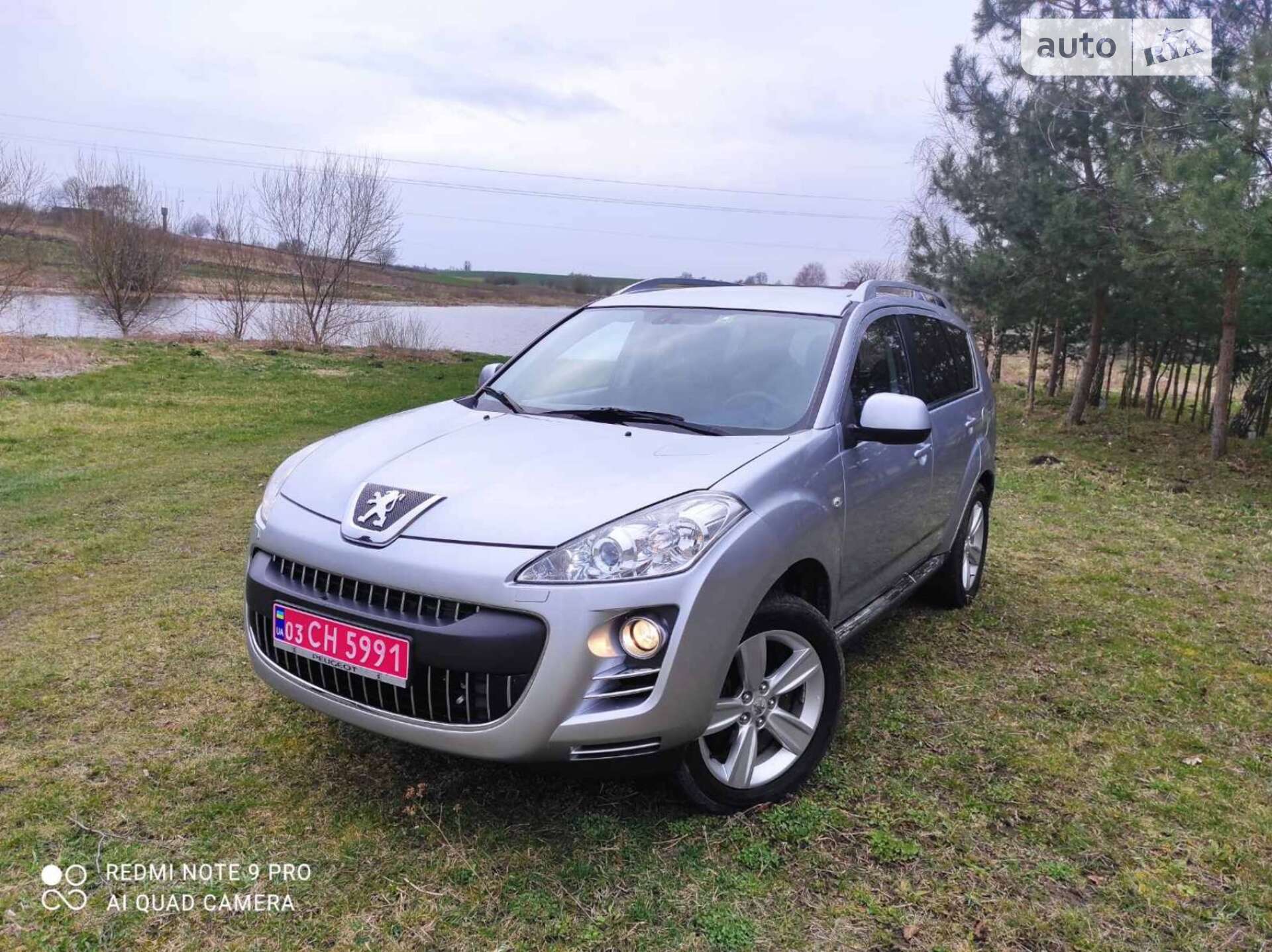PEUGEOT 4007 2011