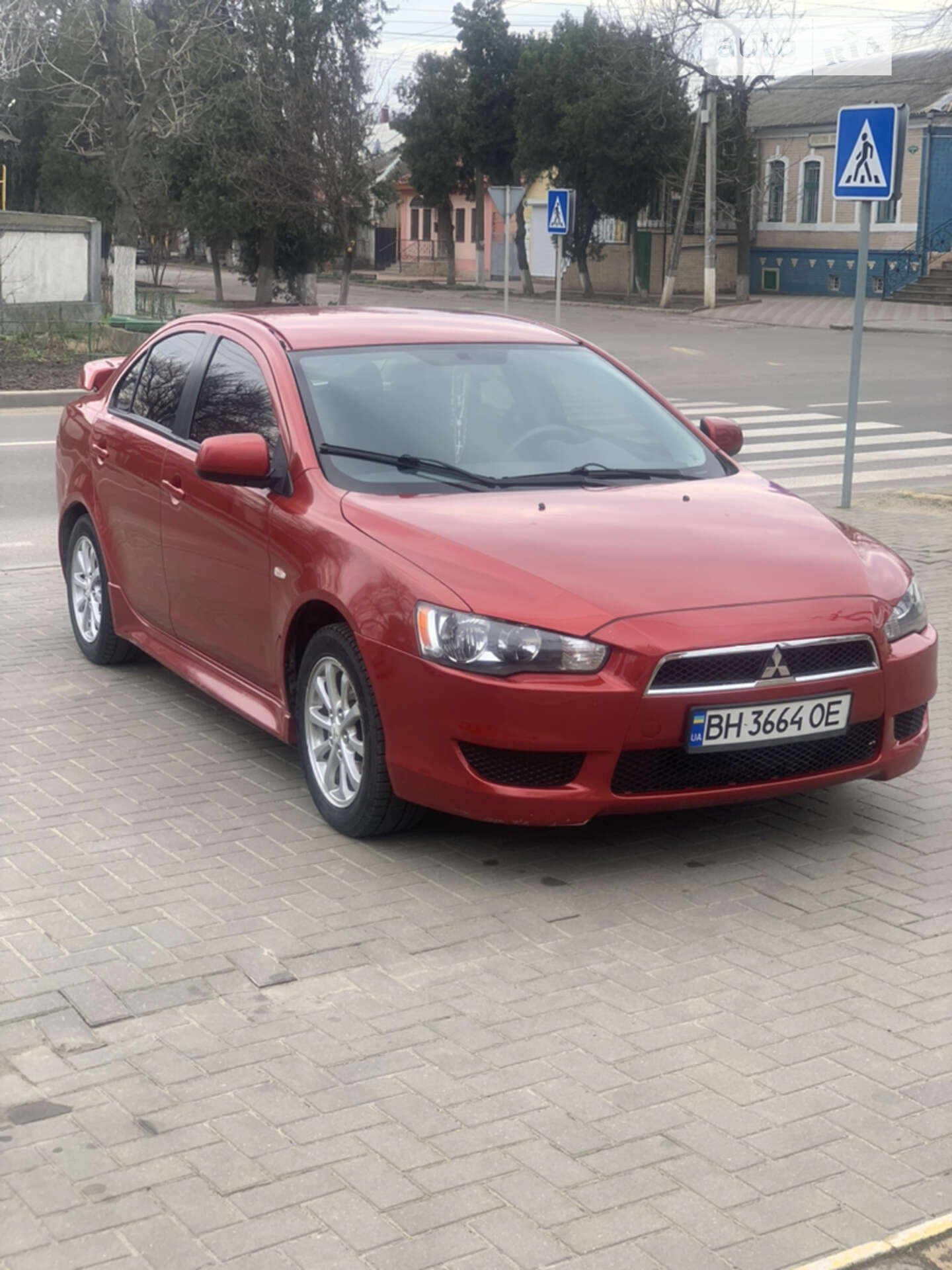 MITSUBISHI LANCER 2011