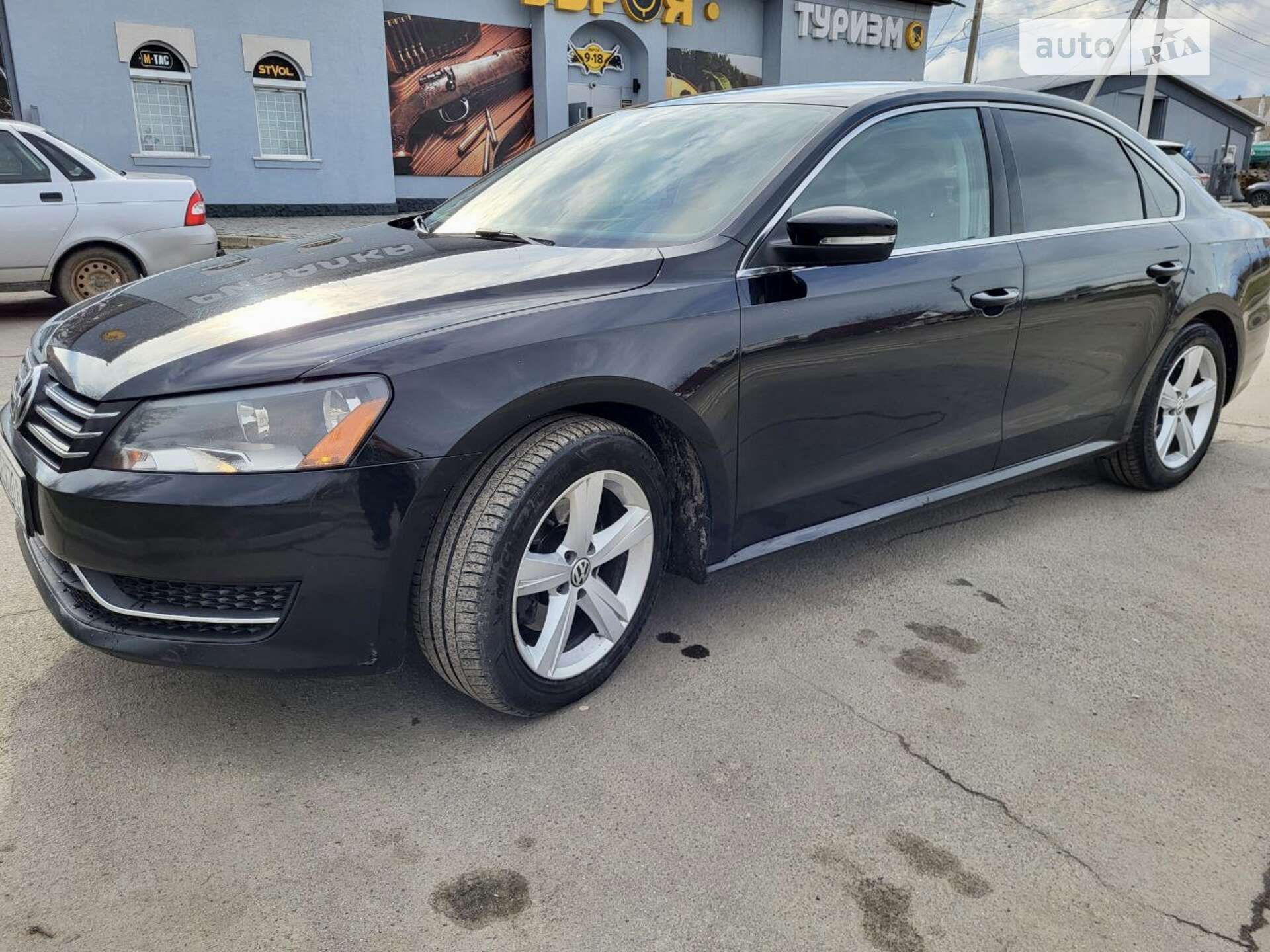 VOLKSWAGEN PASSAT 2013