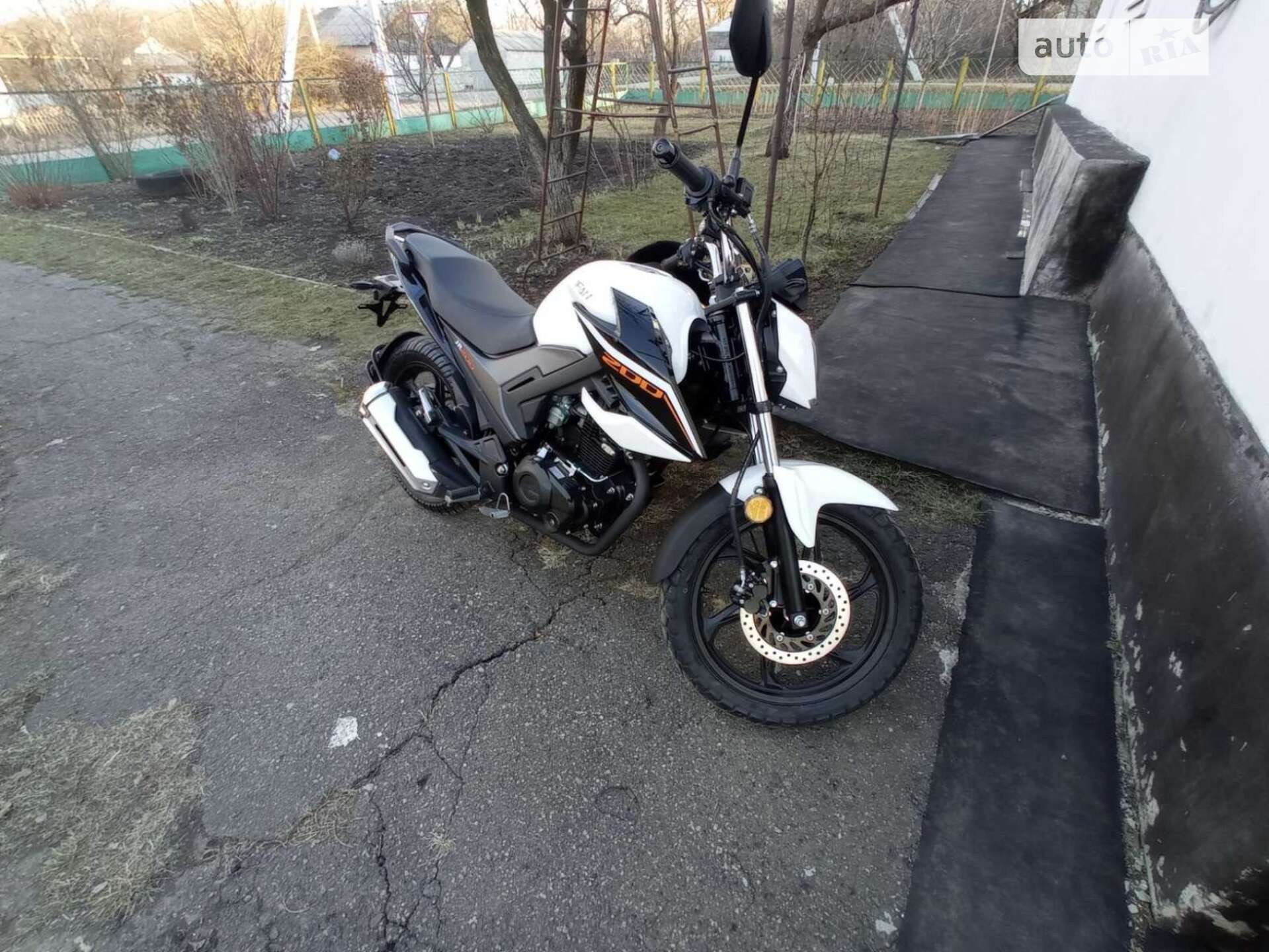 Lifan JR 200 2020