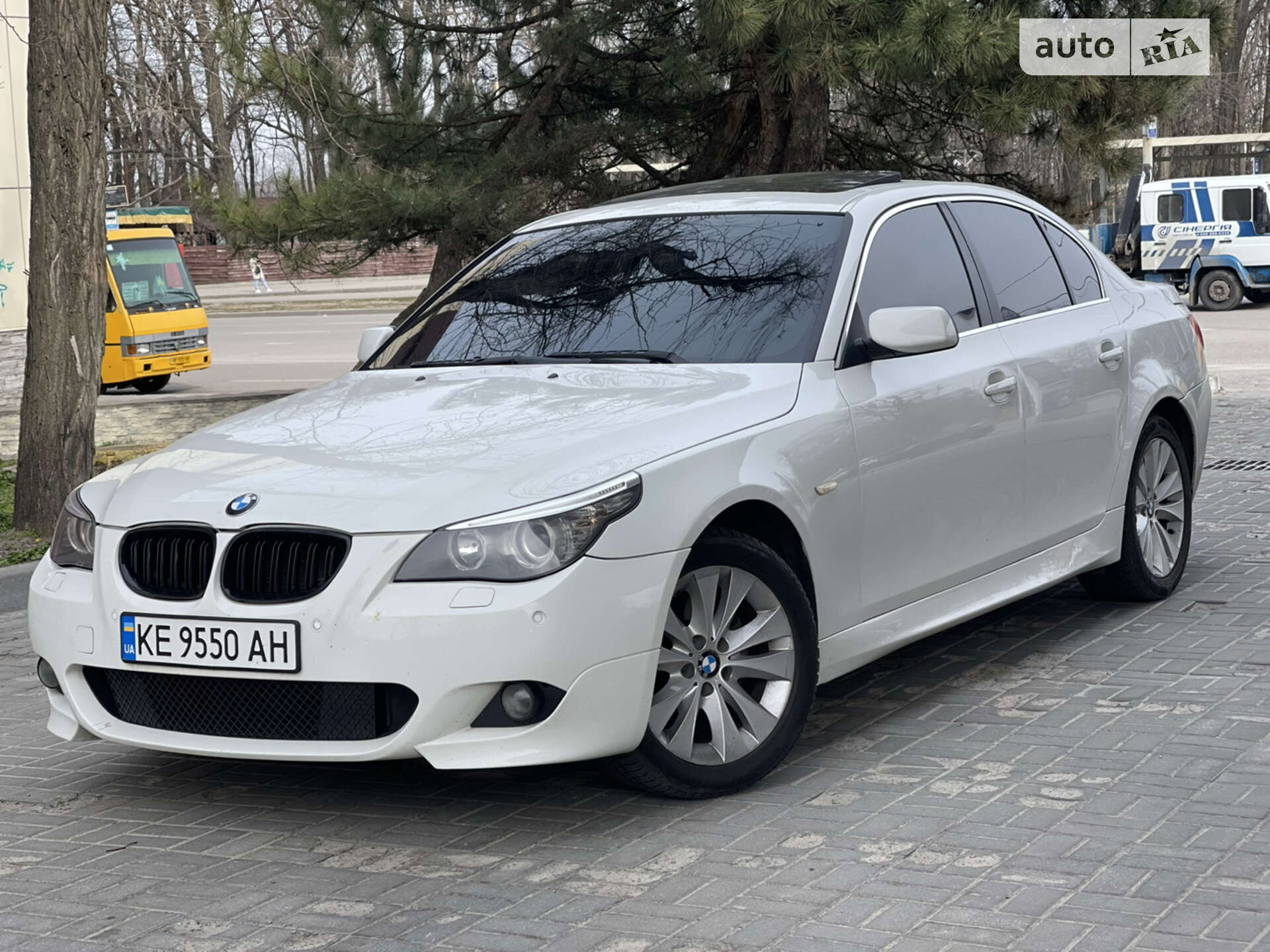 BMW 528 2008