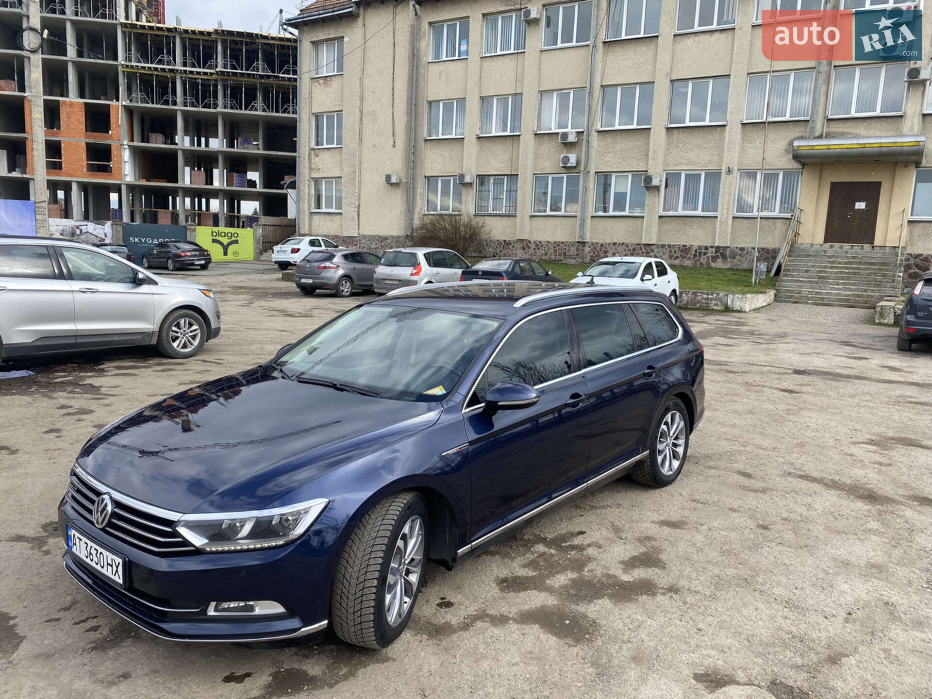 VOLKSWAGEN PASSAT 2016