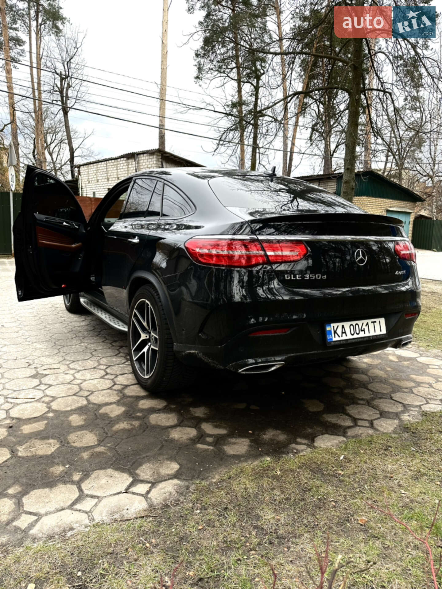 MERCEDES-BENZ GLE 350D 2017