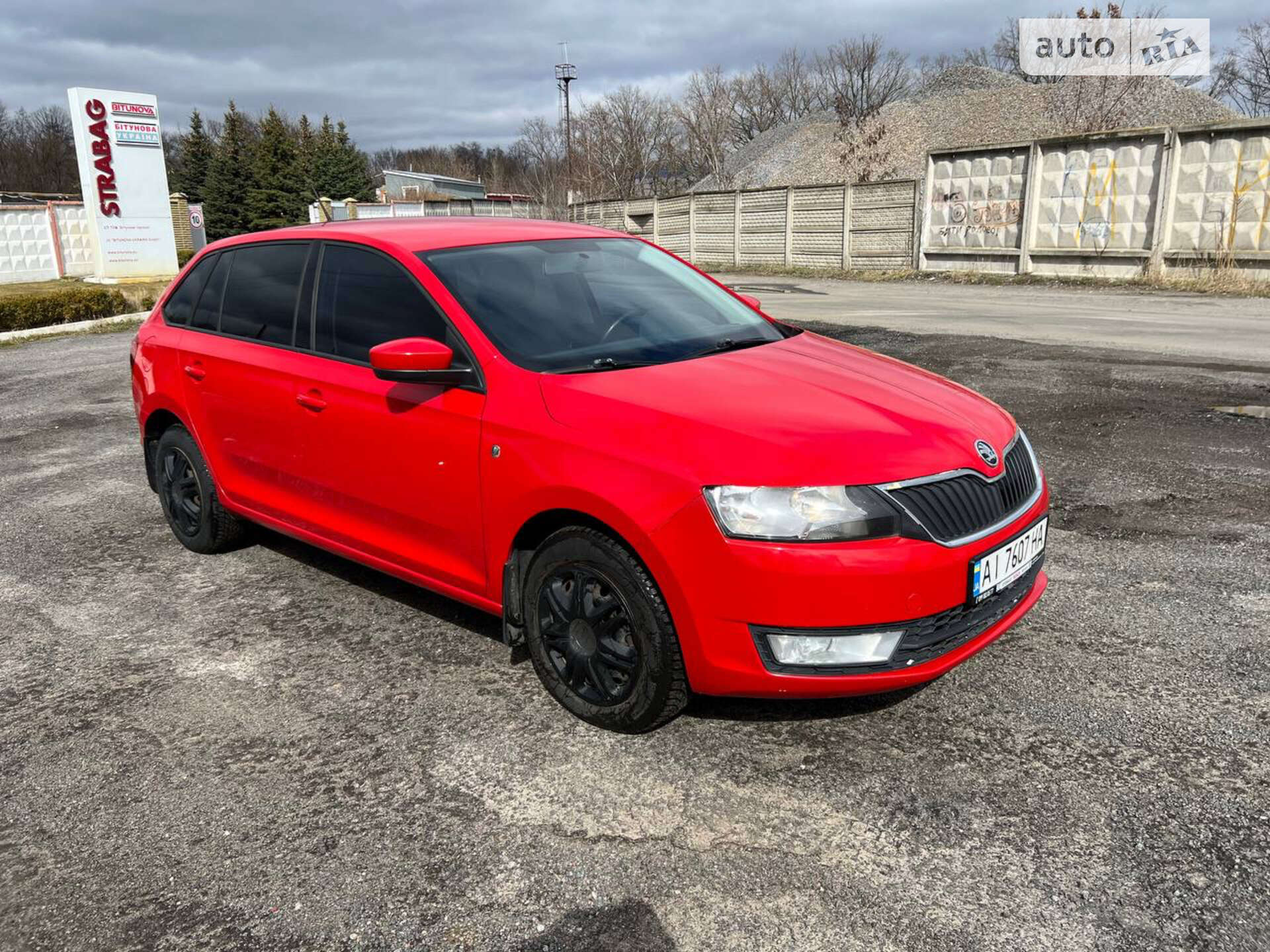 SKODA SPACEBACK 2015
