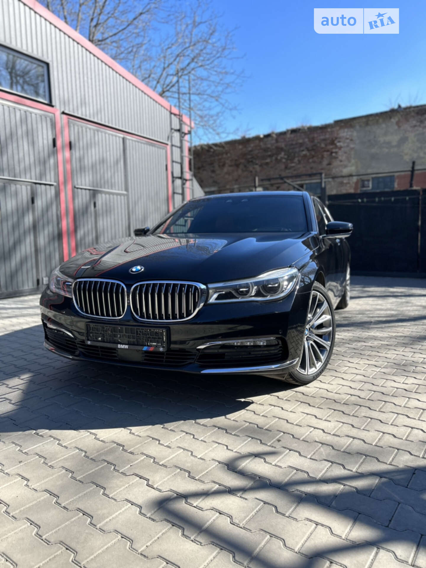 BMW 730LD 2016