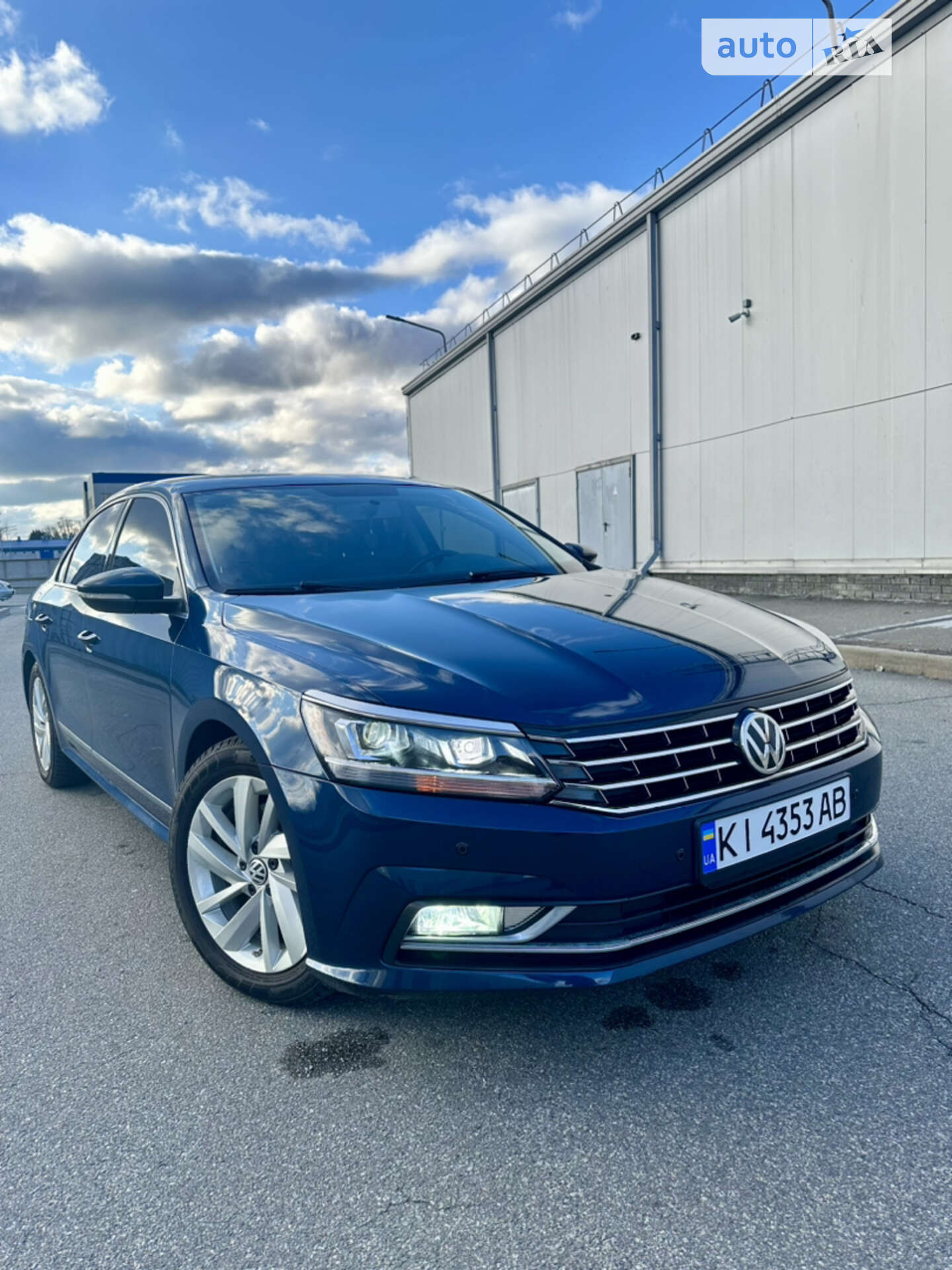 VOLKSWAGEN PASSAT 2017