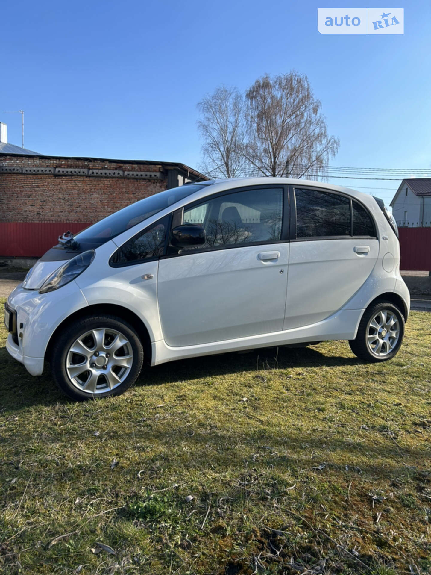 CITROEN C-ZERO 2012