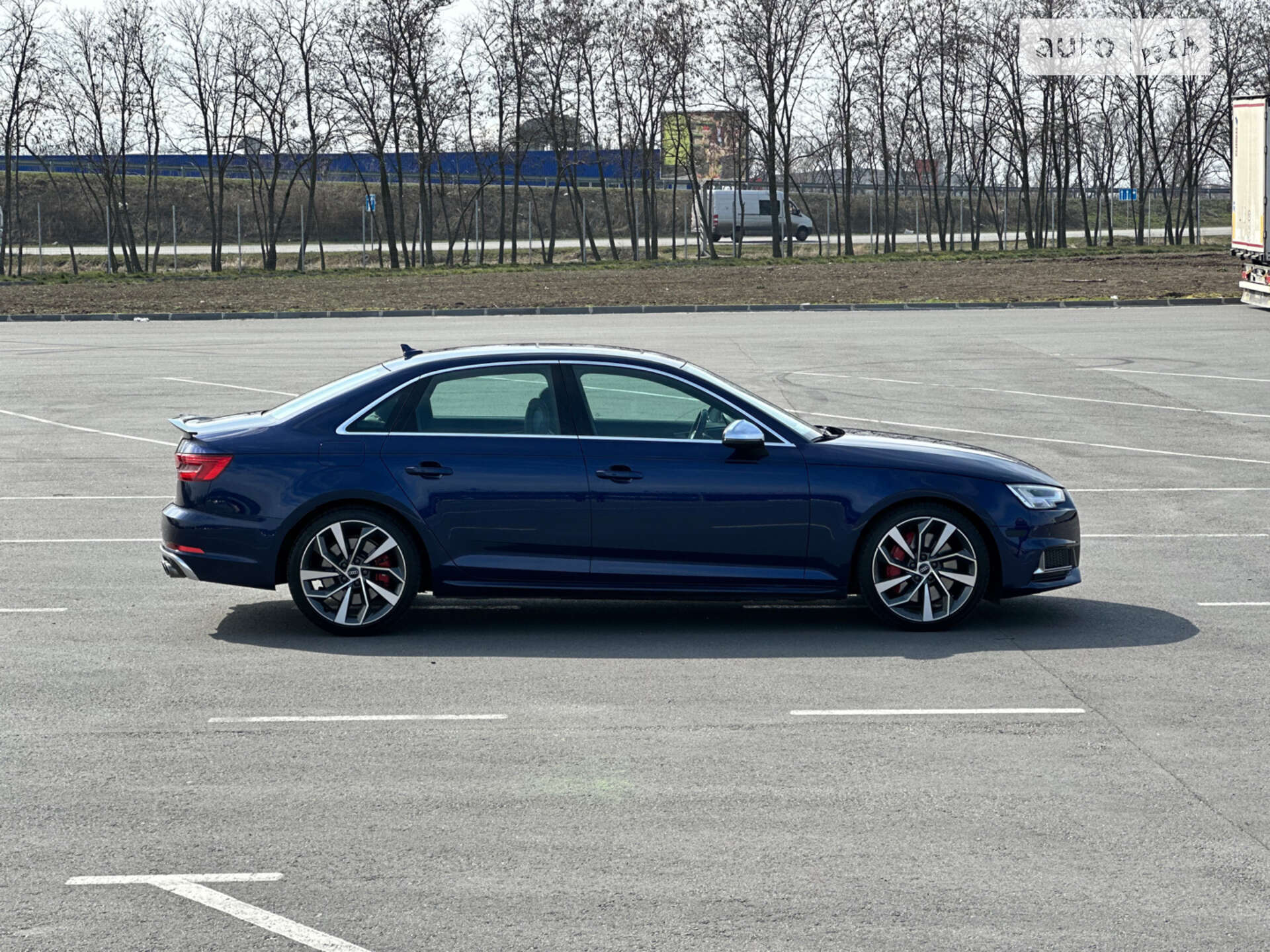 AUDI S4 2017