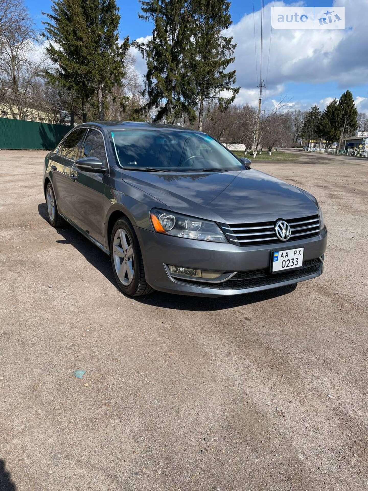 VOLKSWAGEN PASSAT 2012