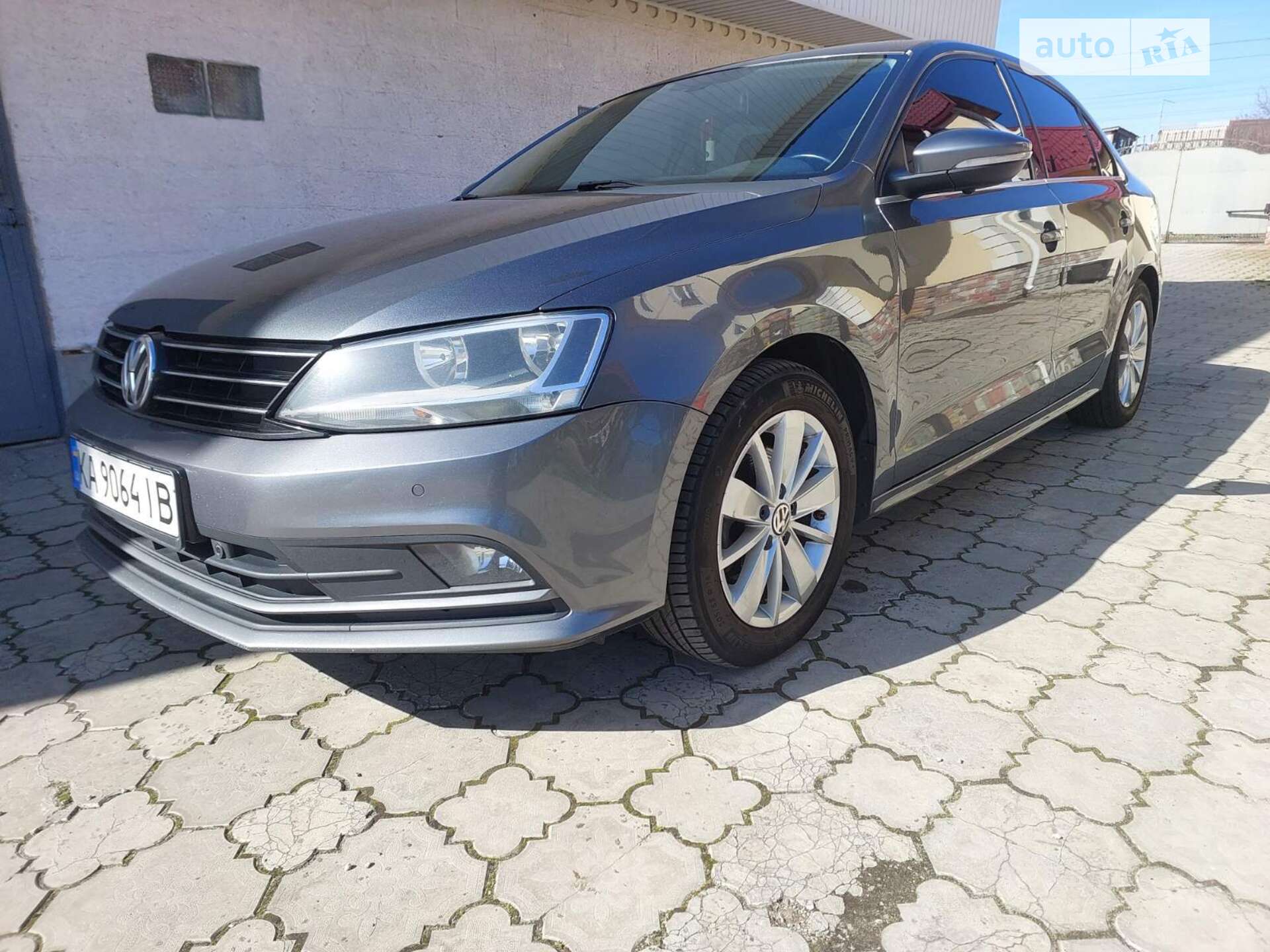 VOLKSWAGEN JETTA 2016