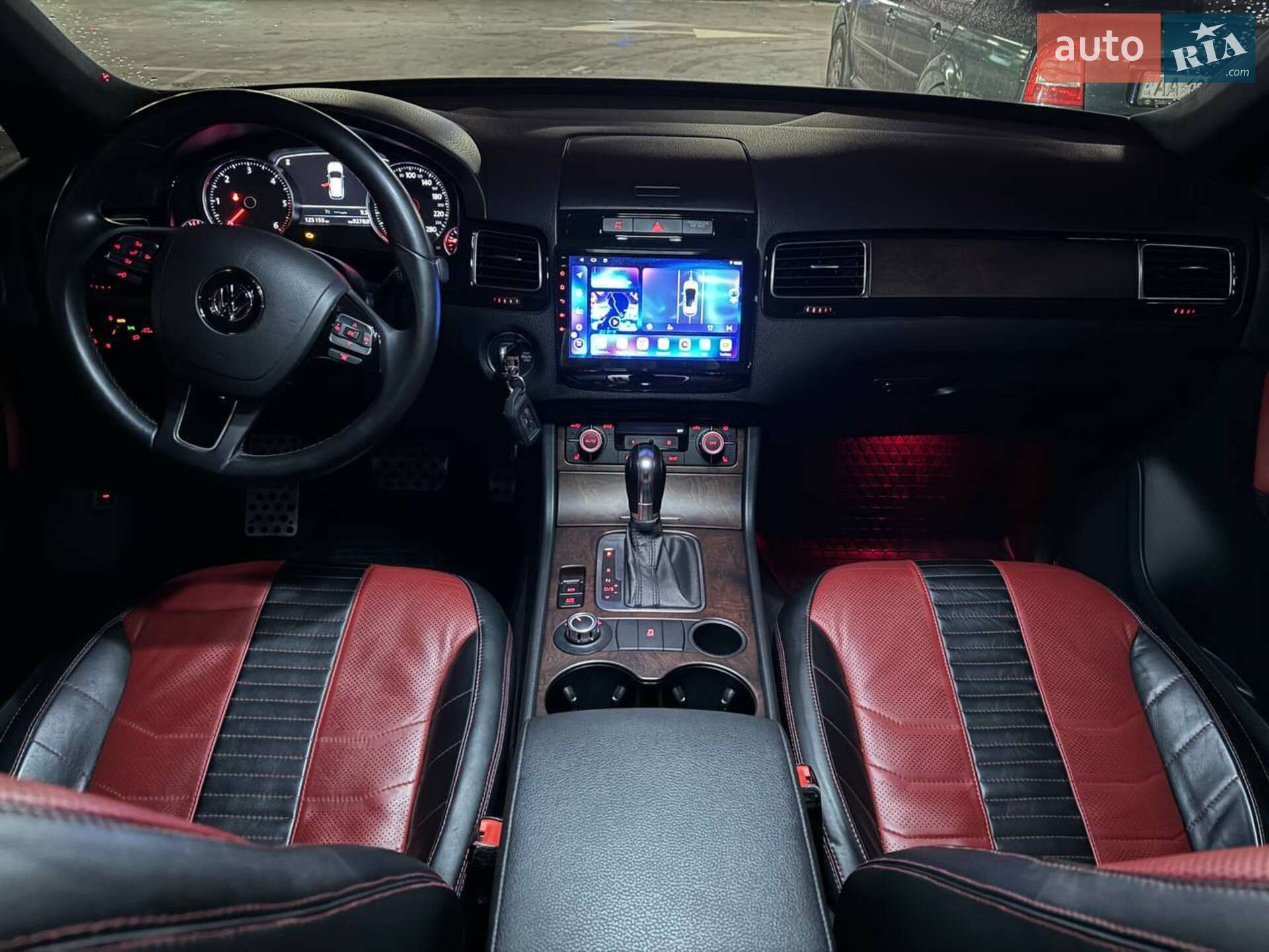 VOLKSWAGEN TOUAREG 2013