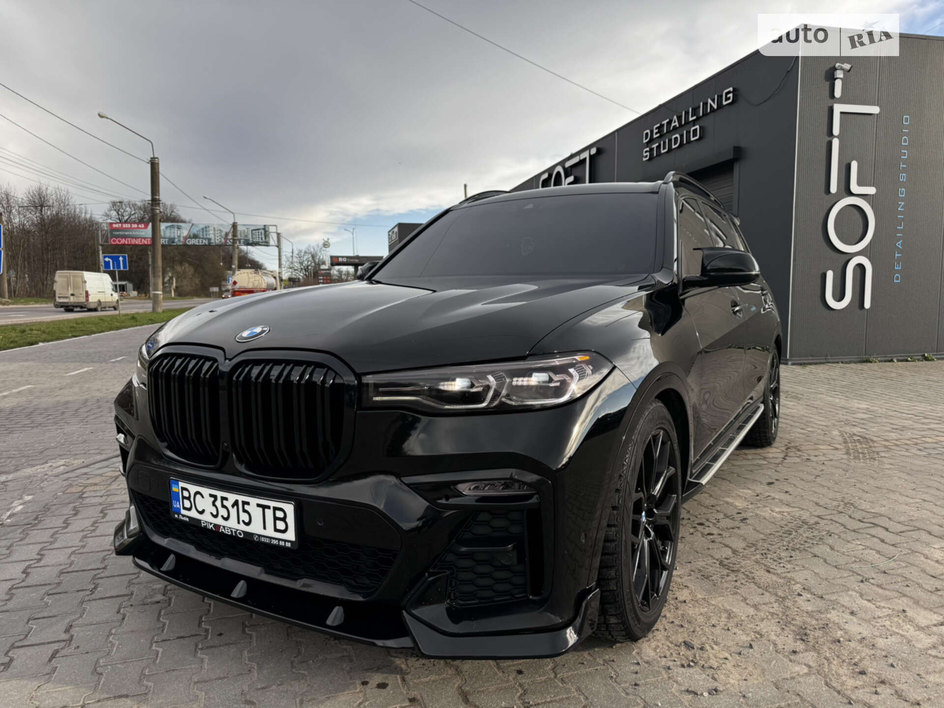 BMW X7 2019