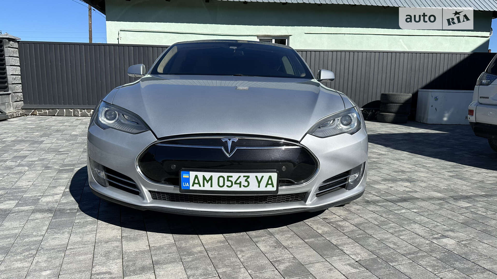 TESLA MODEL S 2013