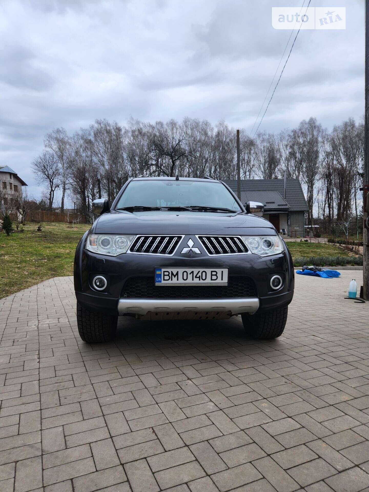 MITSUBISHI PAJERO SPORT 2011