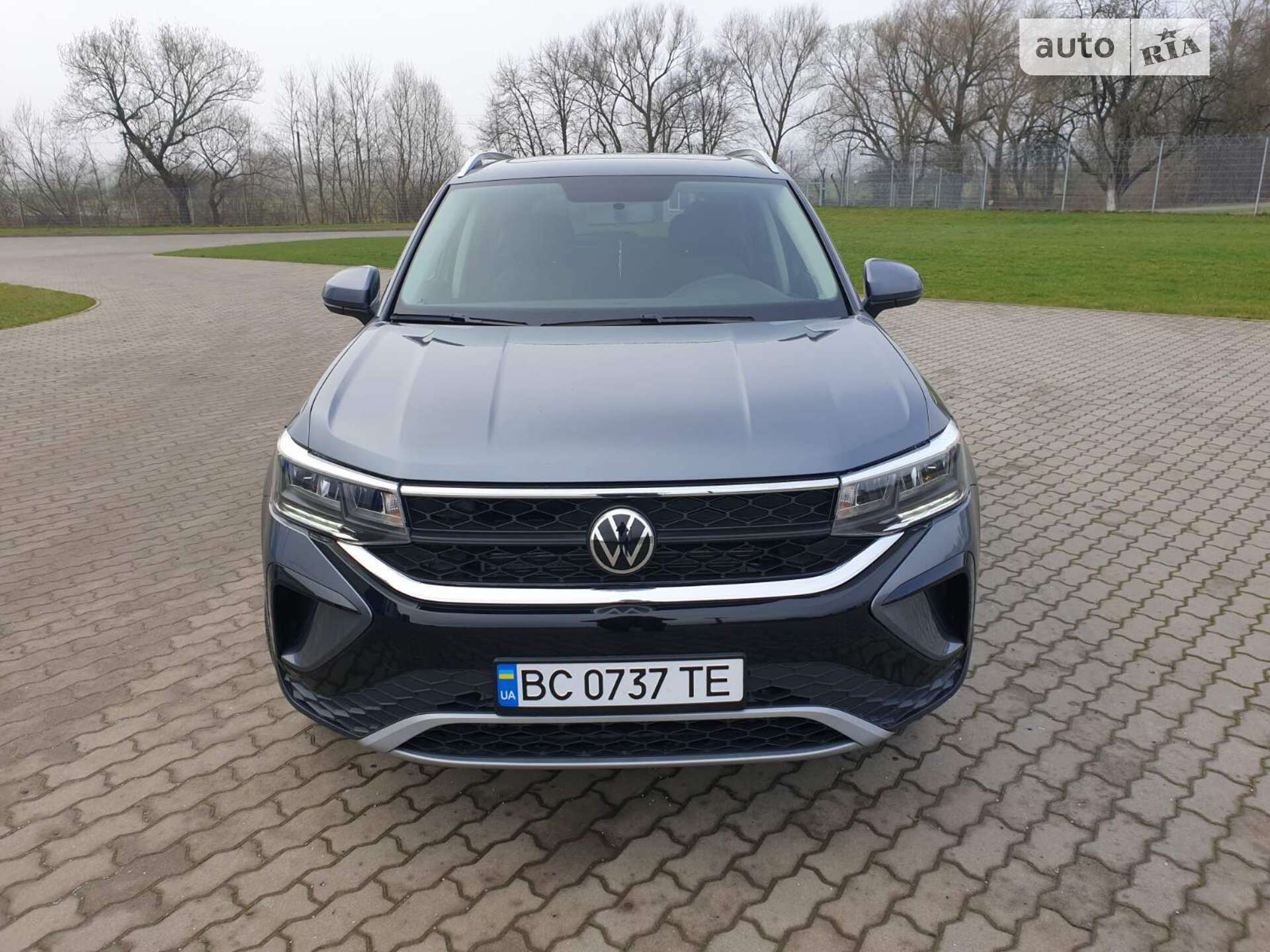 VOLKSWAGEN TAOS 2022