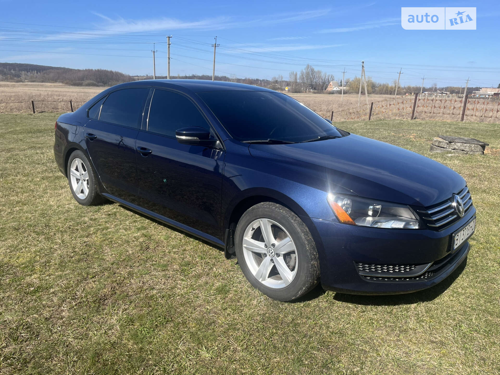 VOLKSWAGEN PASSAT 2013