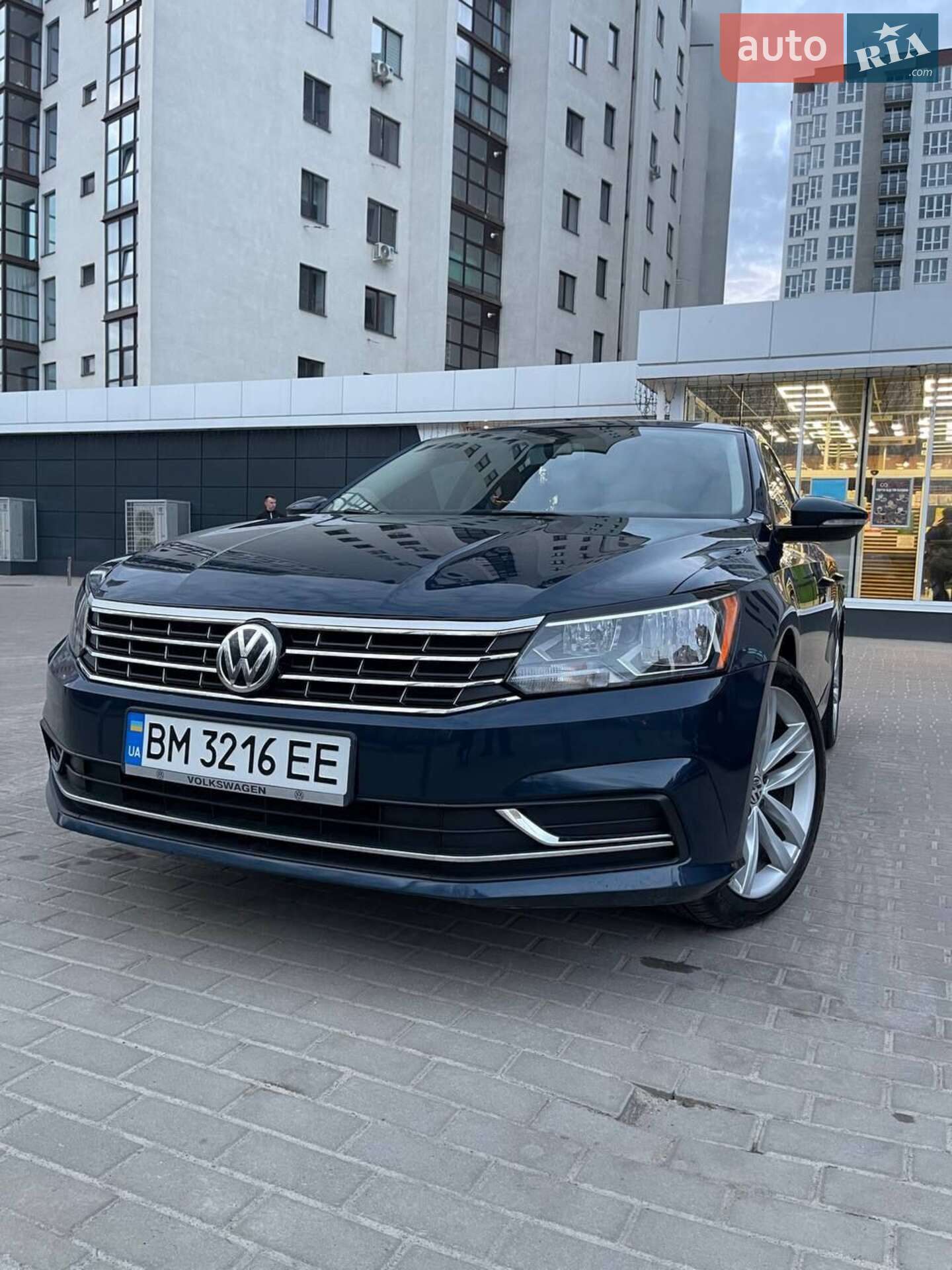 VOLKSWAGEN PASSAT 2018