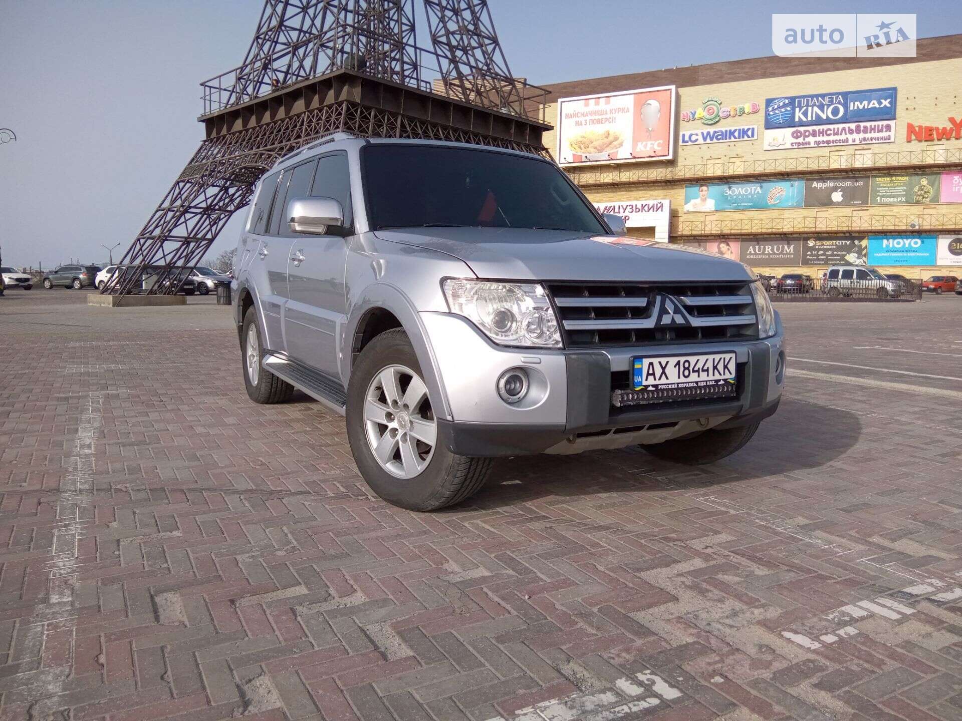 MITSUBISHI PAJERO WAGON