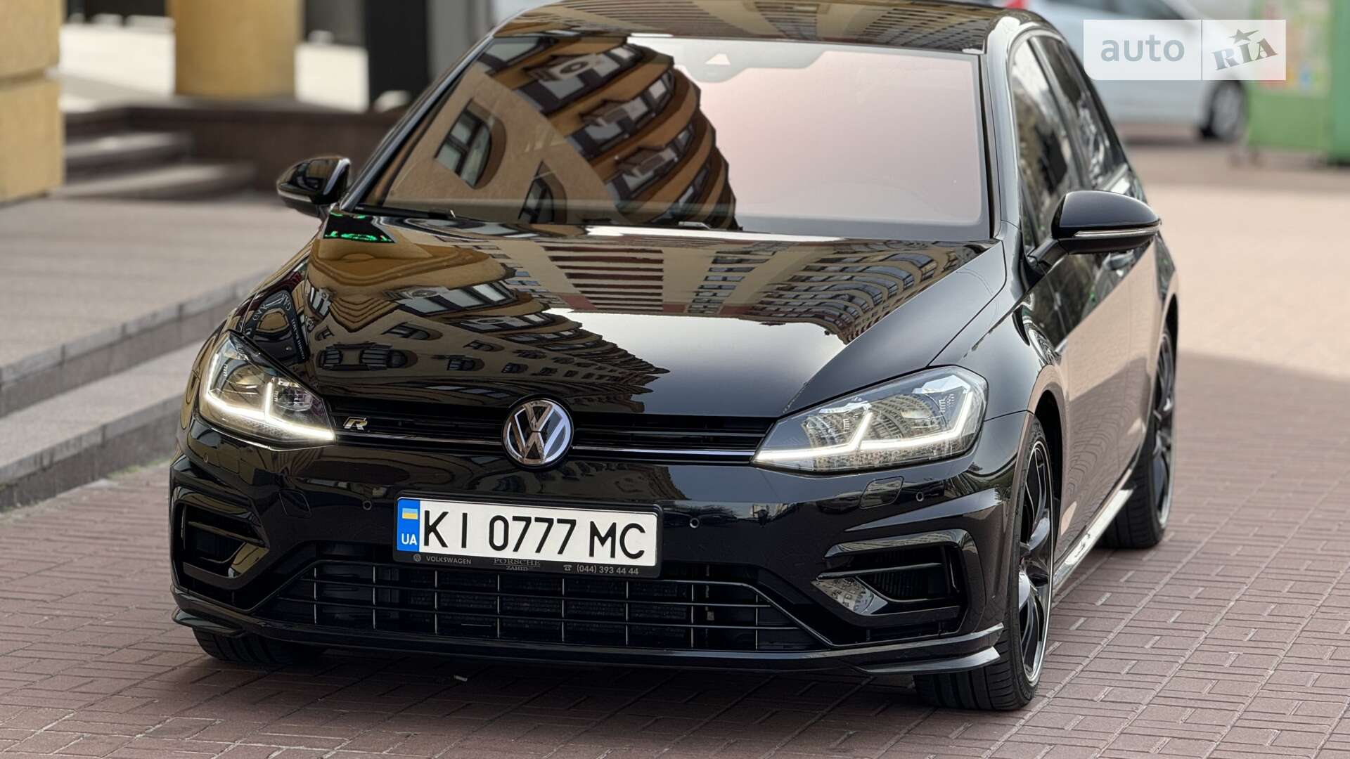 VOLKSWAGEN GOLF 2020