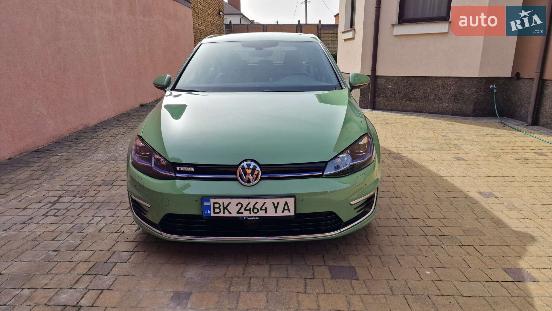 VOLKSWAGEN E-GOLF 2018