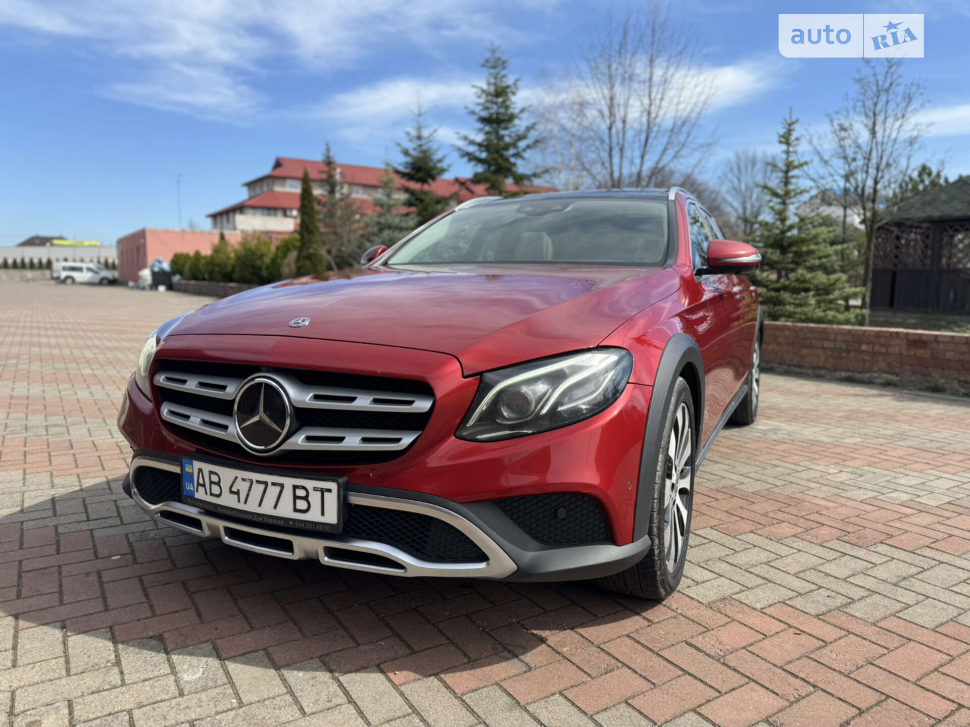 MERCEDES-BENZ E 220 CDI 2016
