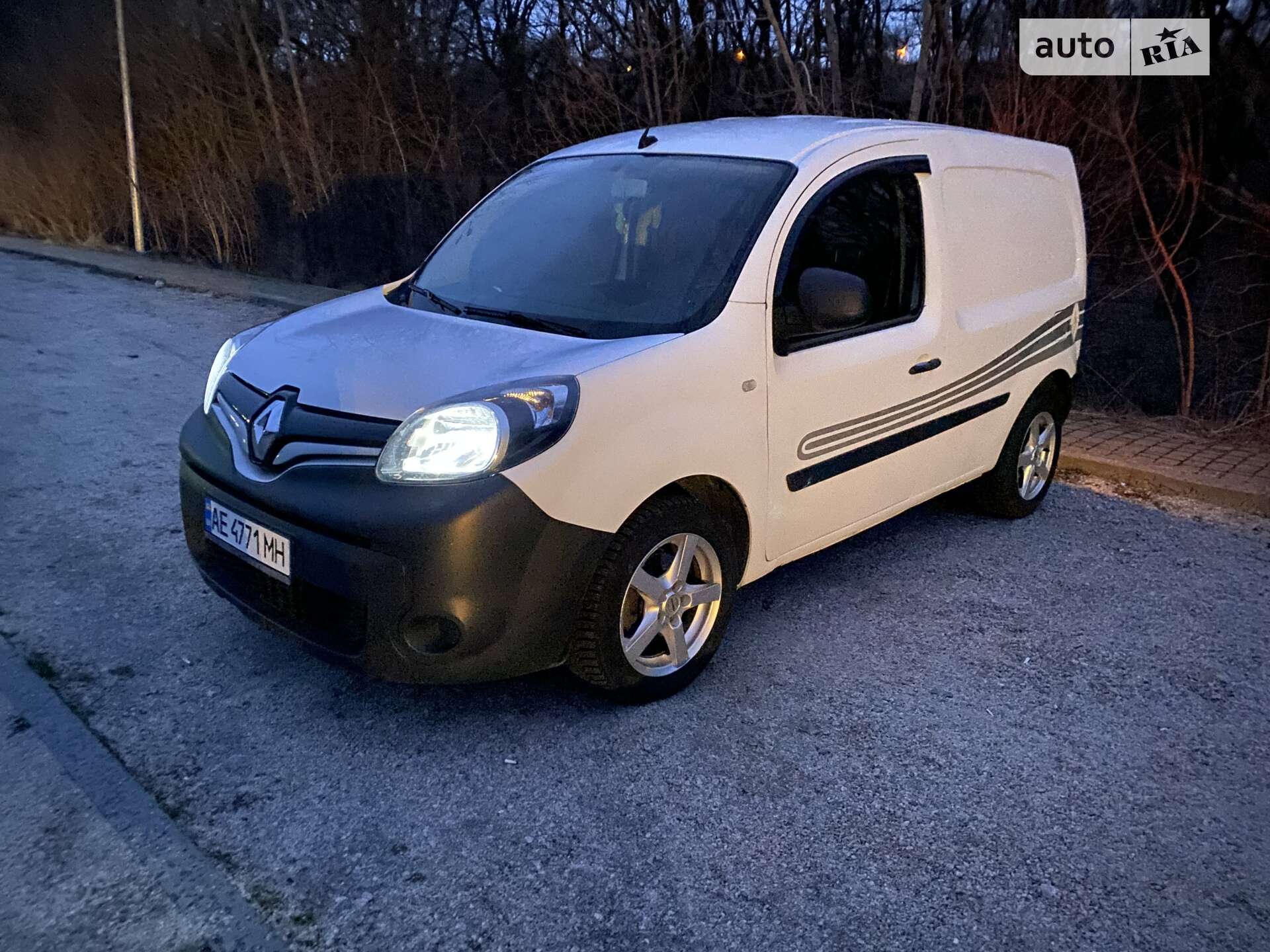 RENAULT KANGOO 2015