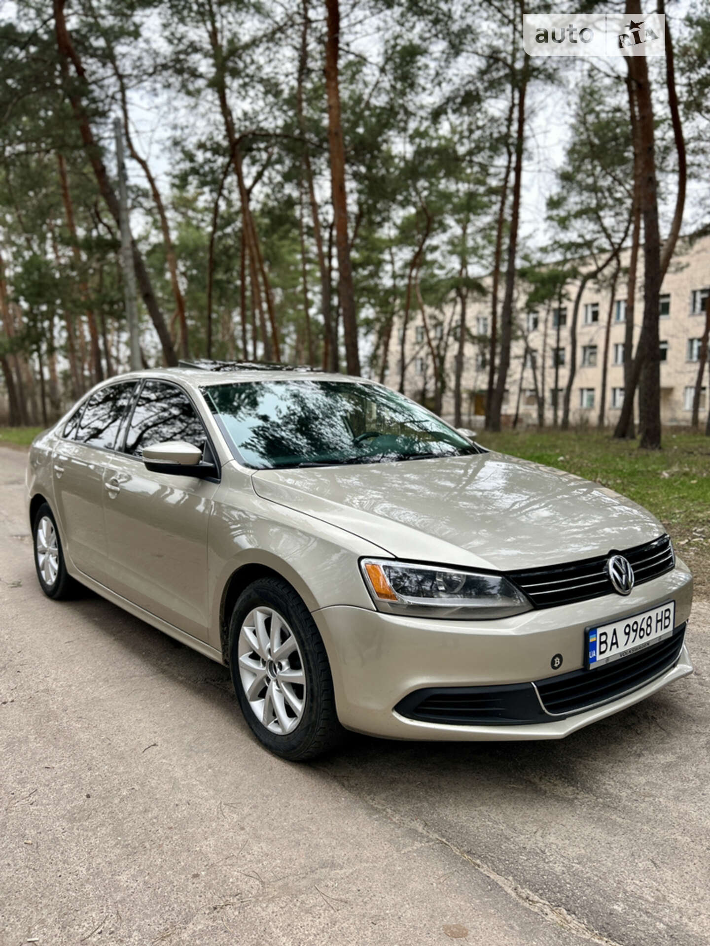 VOLKSWAGEN JETTA 2012